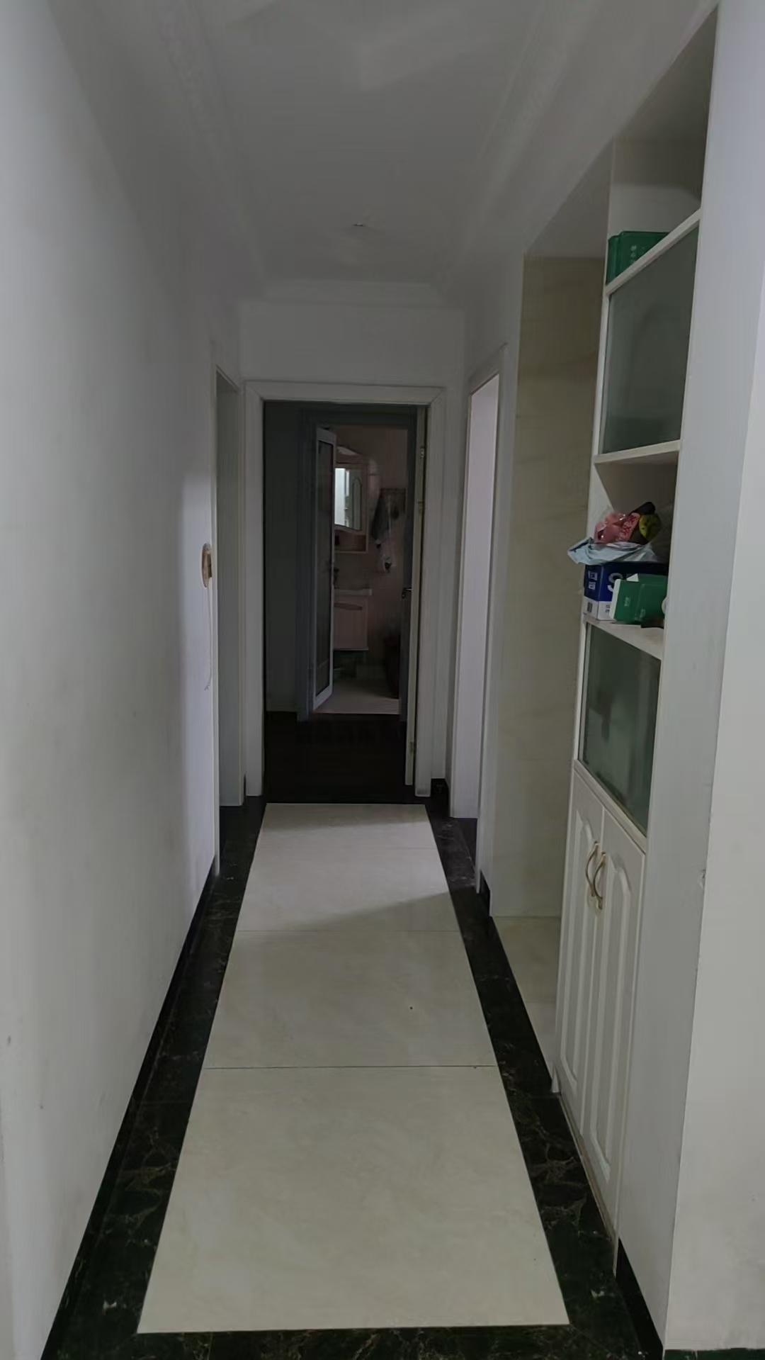 水木华庭 3室1厅2卫 67.8万 水木华庭 3室1厅2卫 67.8万客厅