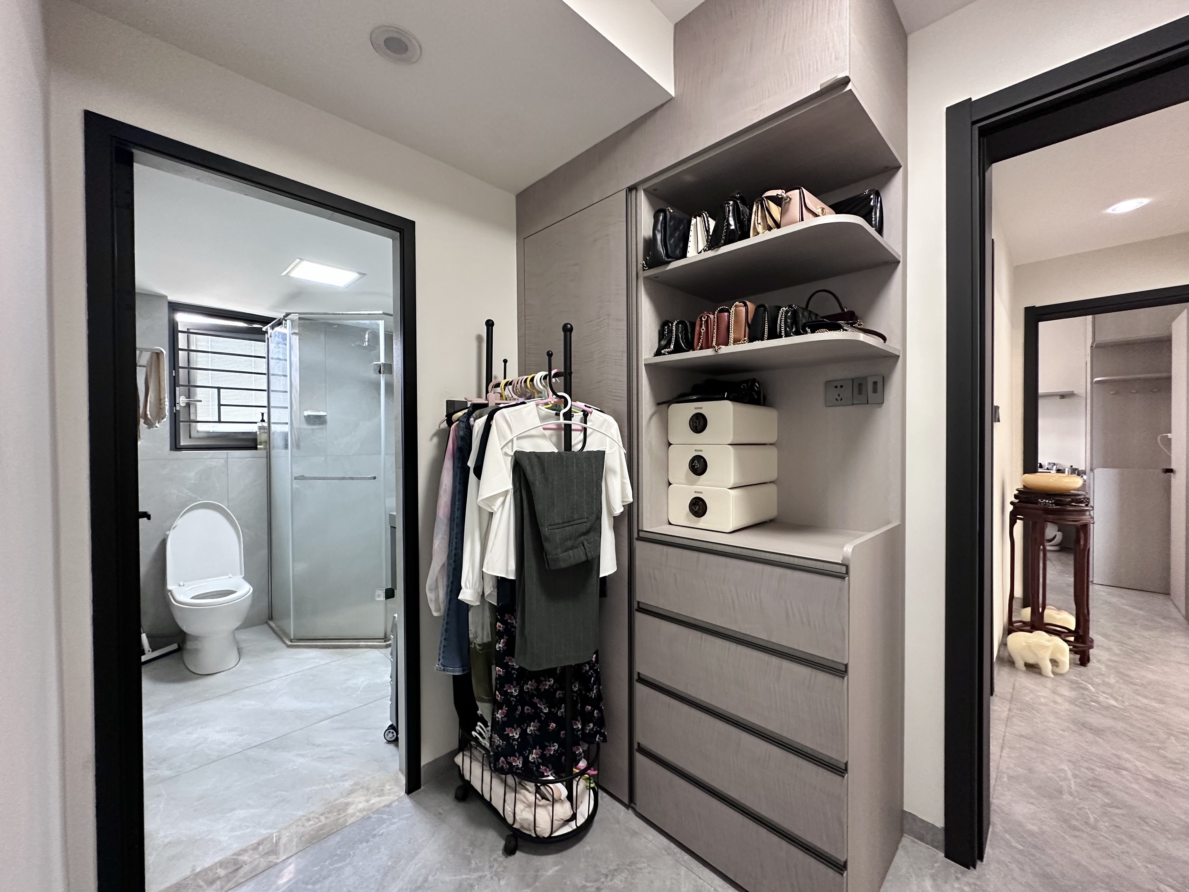 奥林匹克花园 3室2厅2卫 300.0万 奥林匹克花园 3室2厅2卫 300.0万客厅