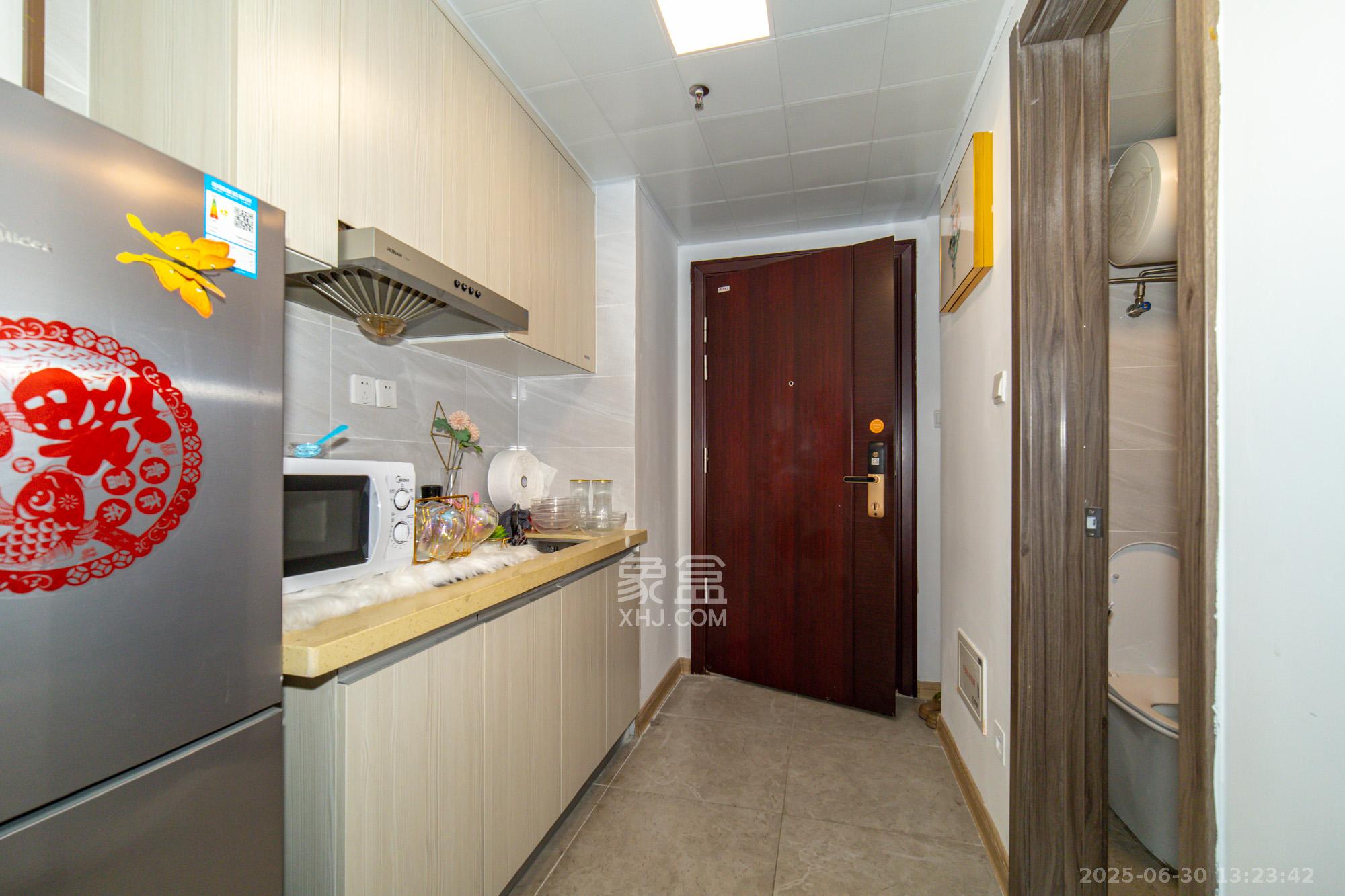 新长海漓湘悦  1室0厅0卫    22.0万厨房