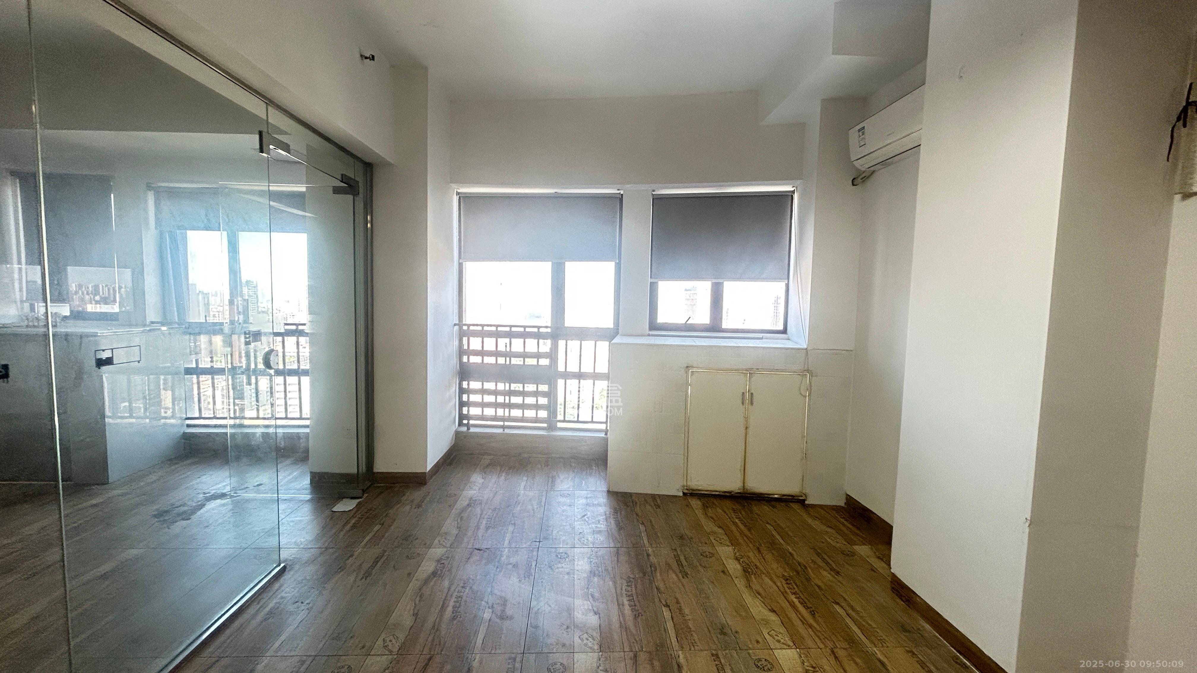 博雅例外  1室1厅1卫    1450.0元/月室内图