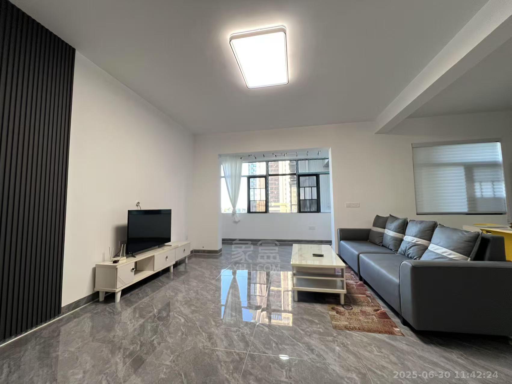 型格建宁翰府 3室2厅2卫 1800.0元/月 型格建宁翰府 3室2厅2卫 1800.0元/月室内图