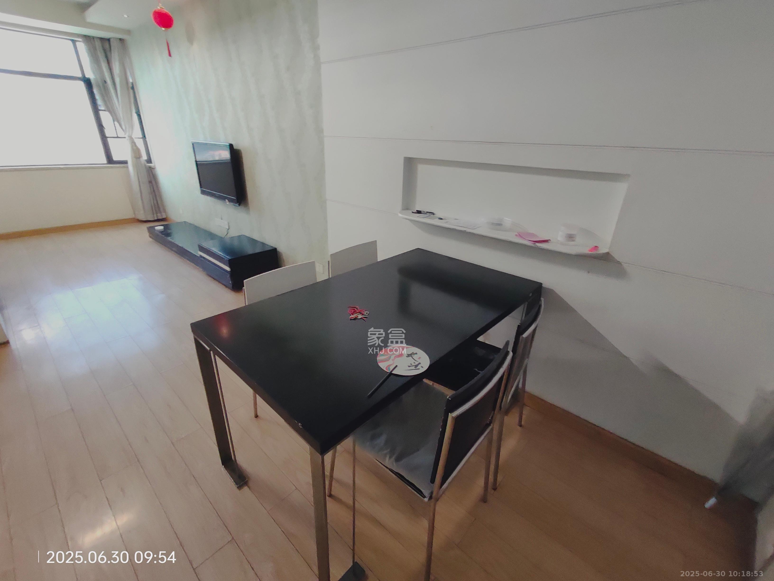 山水熙园  2室2厅1卫    1800.0元/月 山水熙园  2室2厅1卫    1800.0元/月室内图