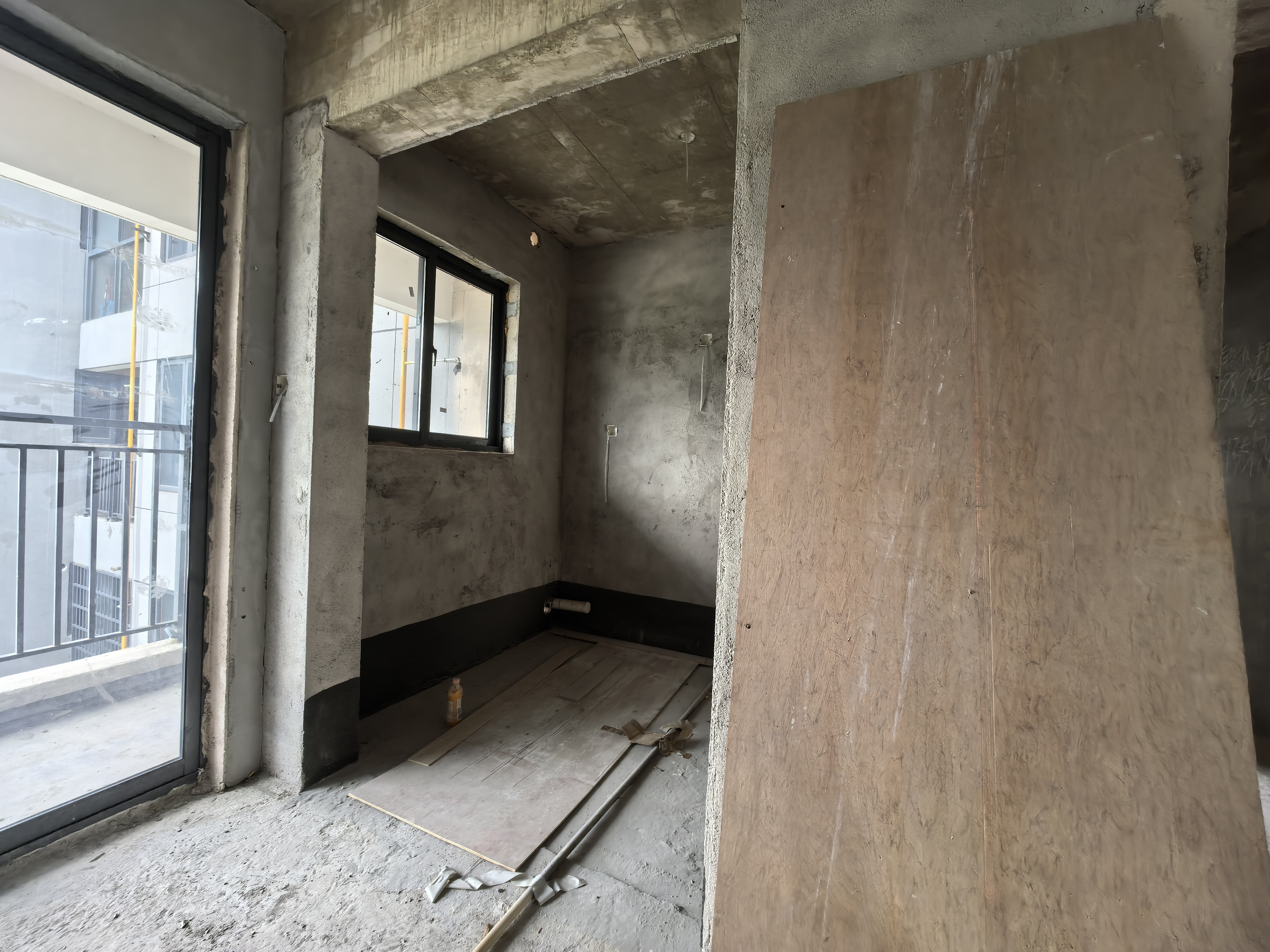 宁邦广场  4室2厅2卫    52.0万 宁邦广场  4室2厅2卫    52.0万客厅