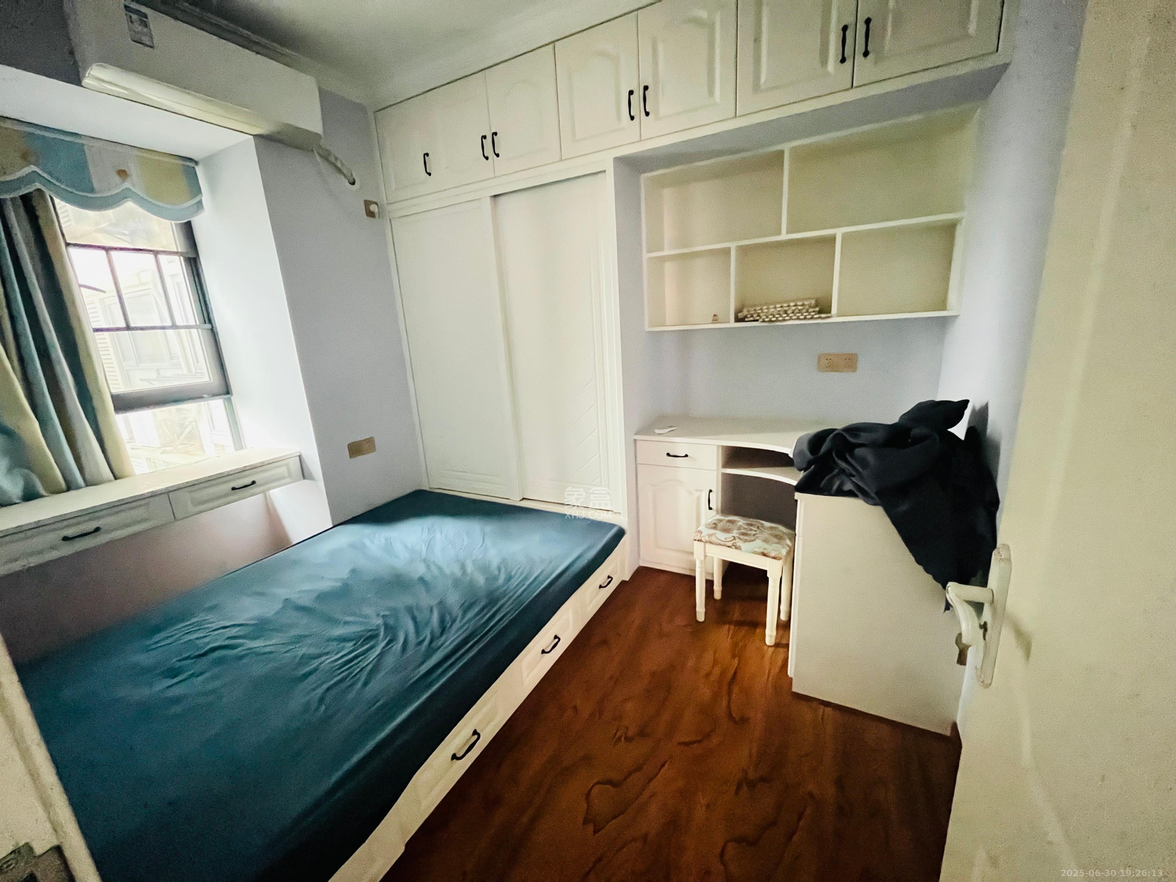 步行街大厦 1室1厅1卫 1600.0元/月 步行街大厦 1室1厅1卫 1600.0元/月室内图