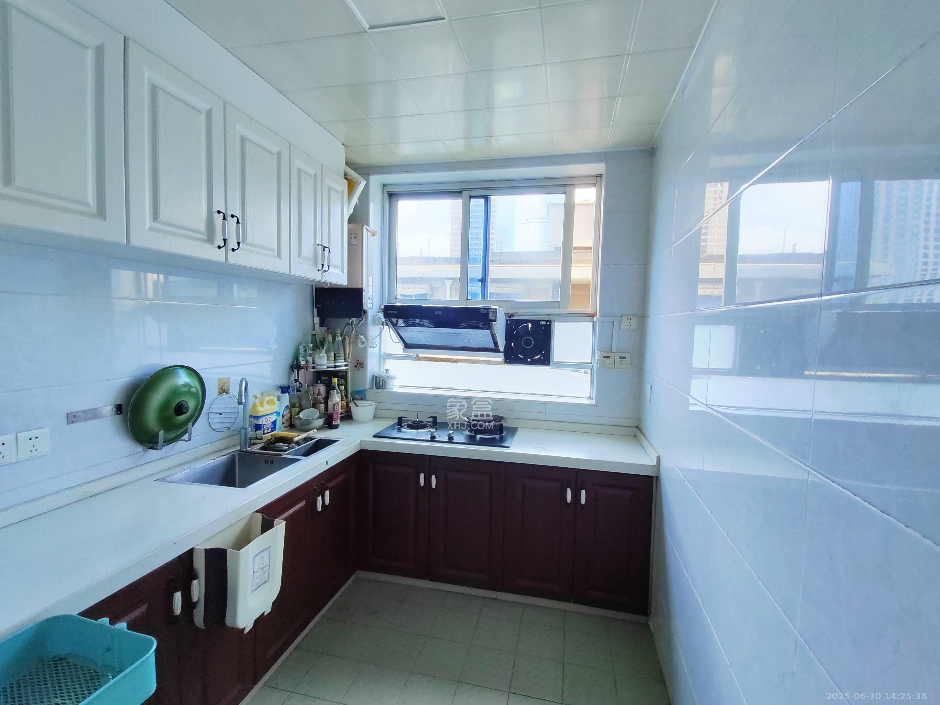 省文化厅宿舍(文物局)/湖南省书法院  2室2厅1卫    1900.0元/月 省文化厅宿舍(文物局)/湖南省书法院  2室2厅1卫    1900.0元/月室内图