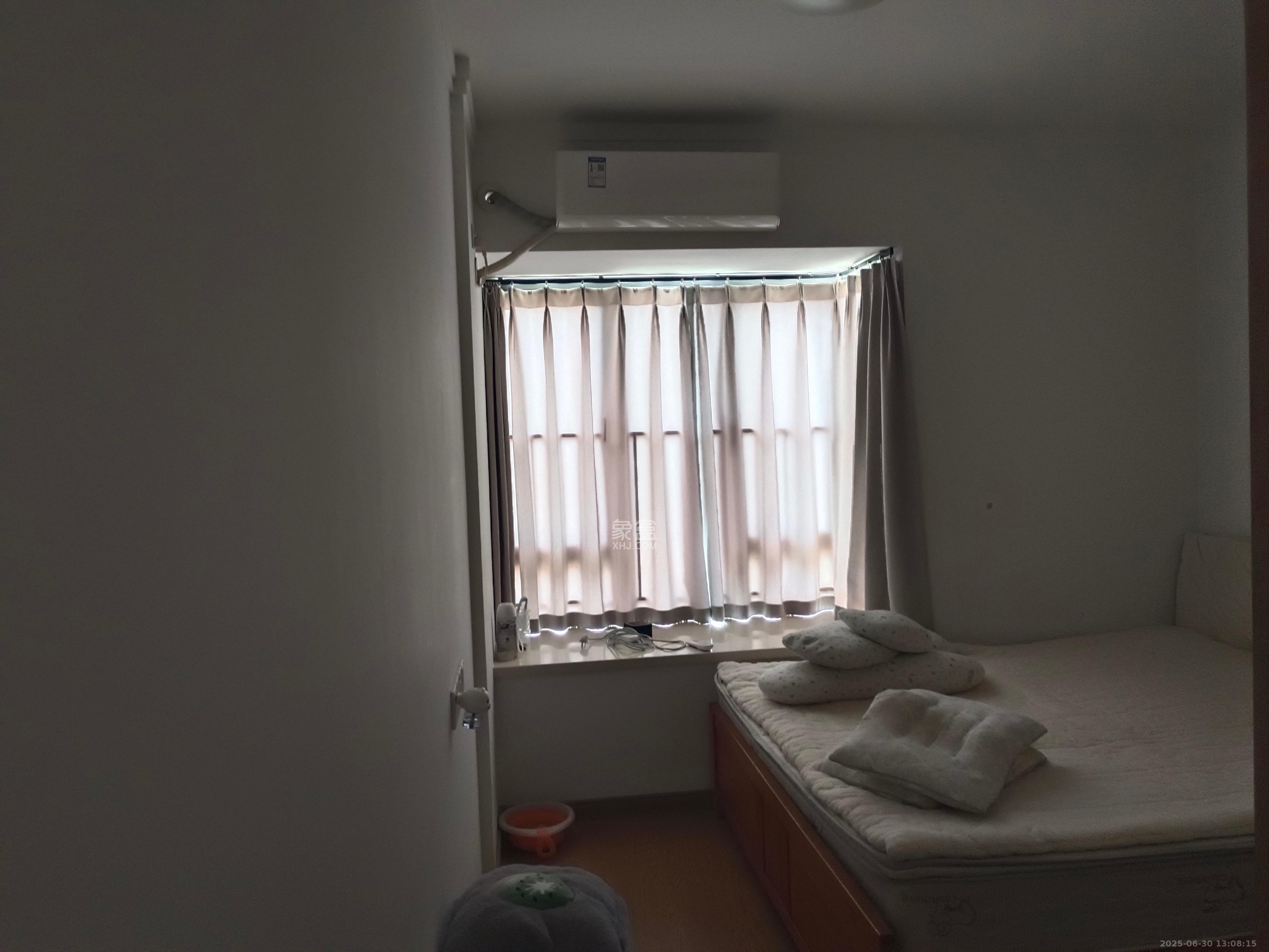 万润滨江天著  3室2厅2卫    2600.0元/月 万润滨江天著  3室2厅2卫    2600.0元/月室内图