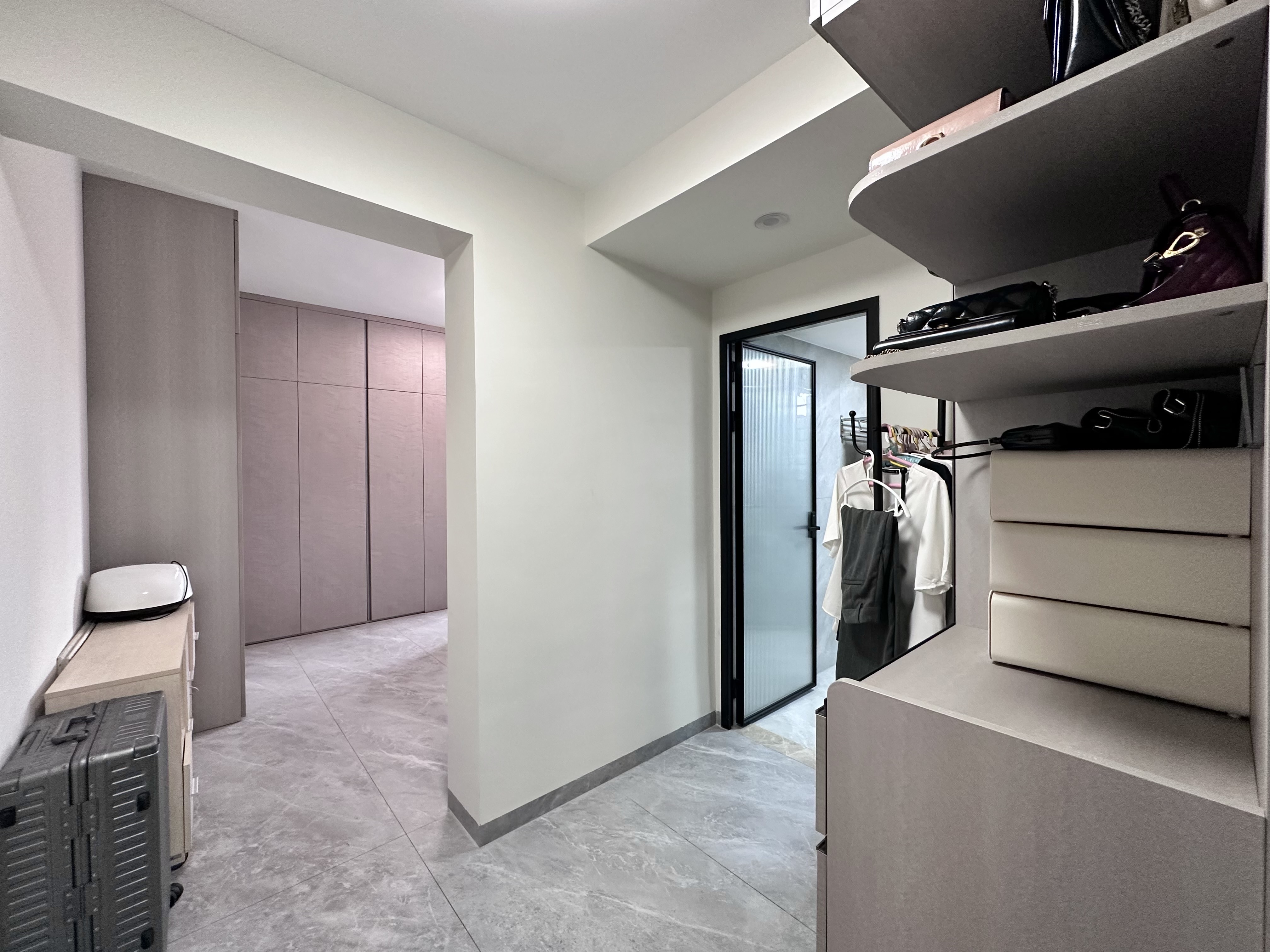 奥林匹克花园 3室2厅2卫 300.0万 奥林匹克花园 3室2厅2卫 300.0万客厅