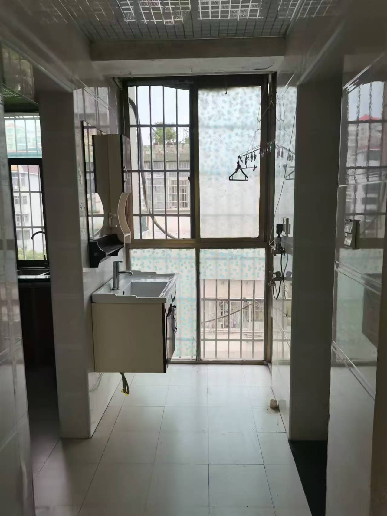 太平小区 2室1厅1卫 900.0元/月 太平小区 2室1厅1卫 900.0元/月室内图