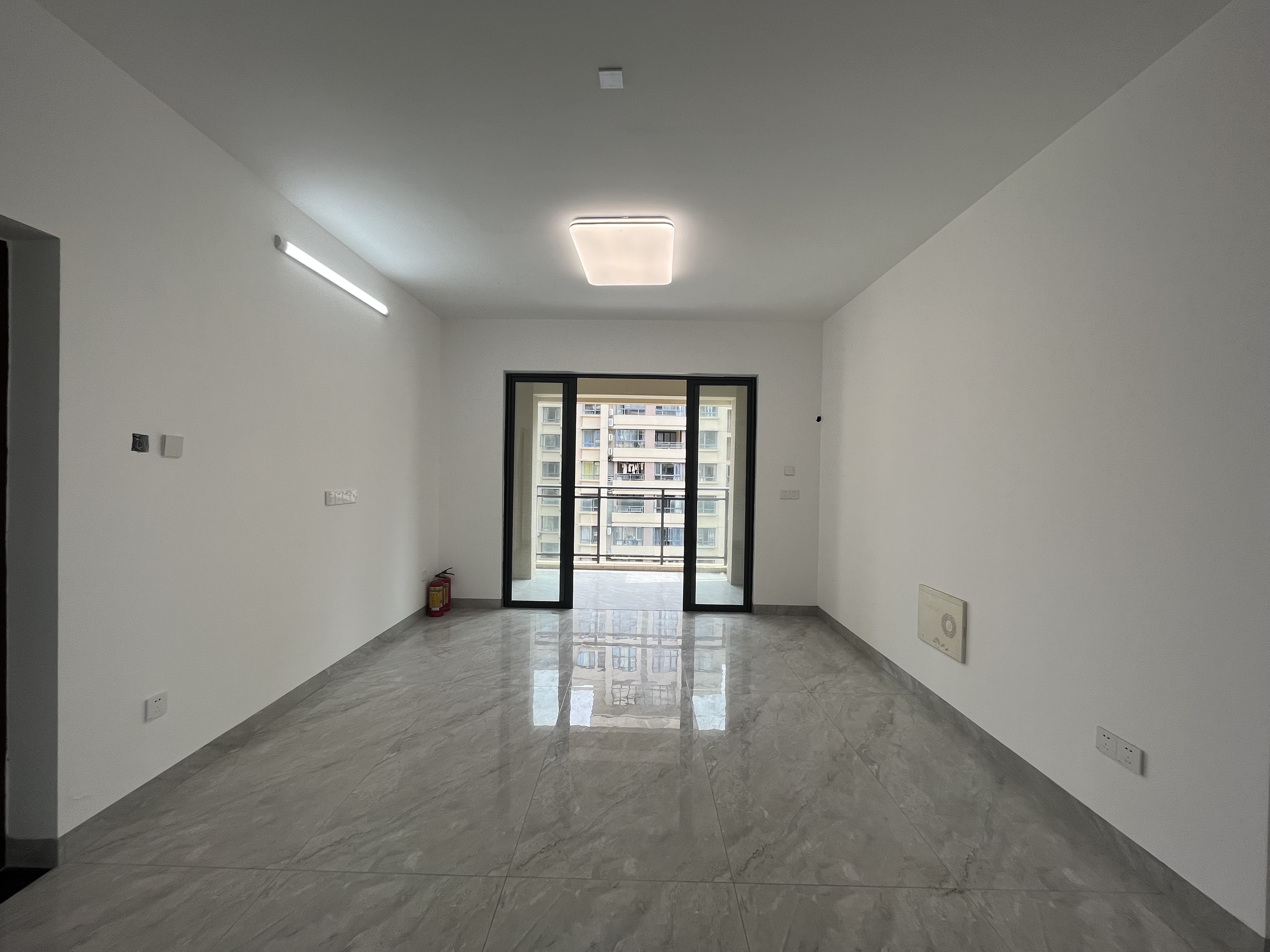 颐养公社阳光城 2室2厅1卫 1800.0元/月 颐养公社阳光城 2室2厅1卫 1800.0元/月户型图