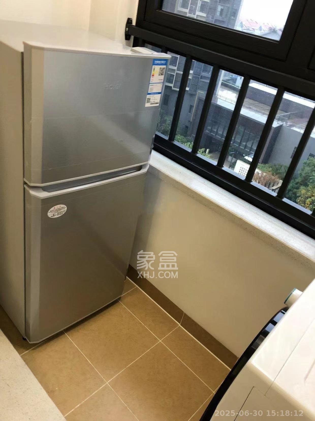 万科金域缇香  1室1厅1卫   1400.00元/月室内图