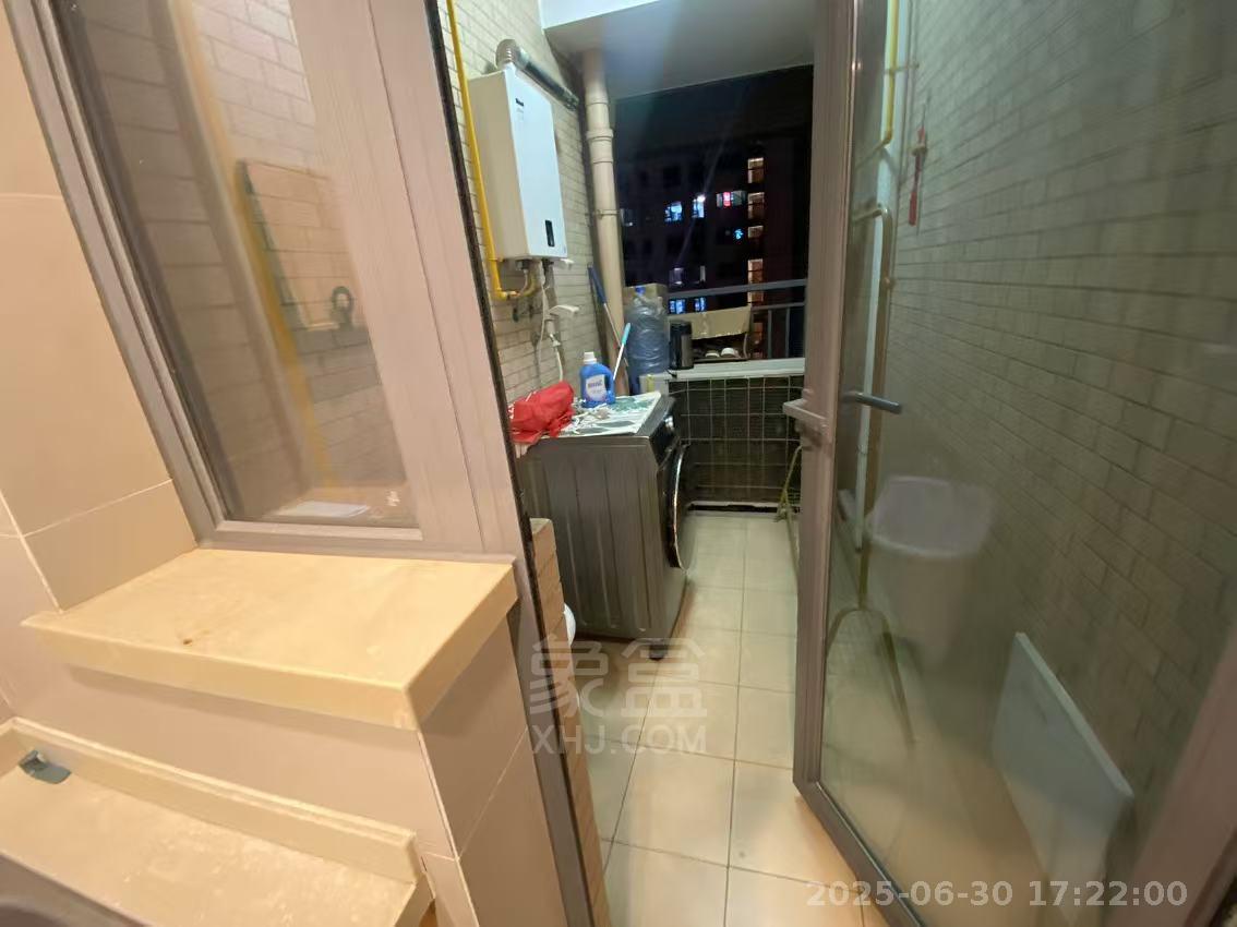 晋合湘水湾四期 2室2厅1卫 2280.0元/月 晋合湘水湾四期 2室2厅1卫 2280.0元/月室内图