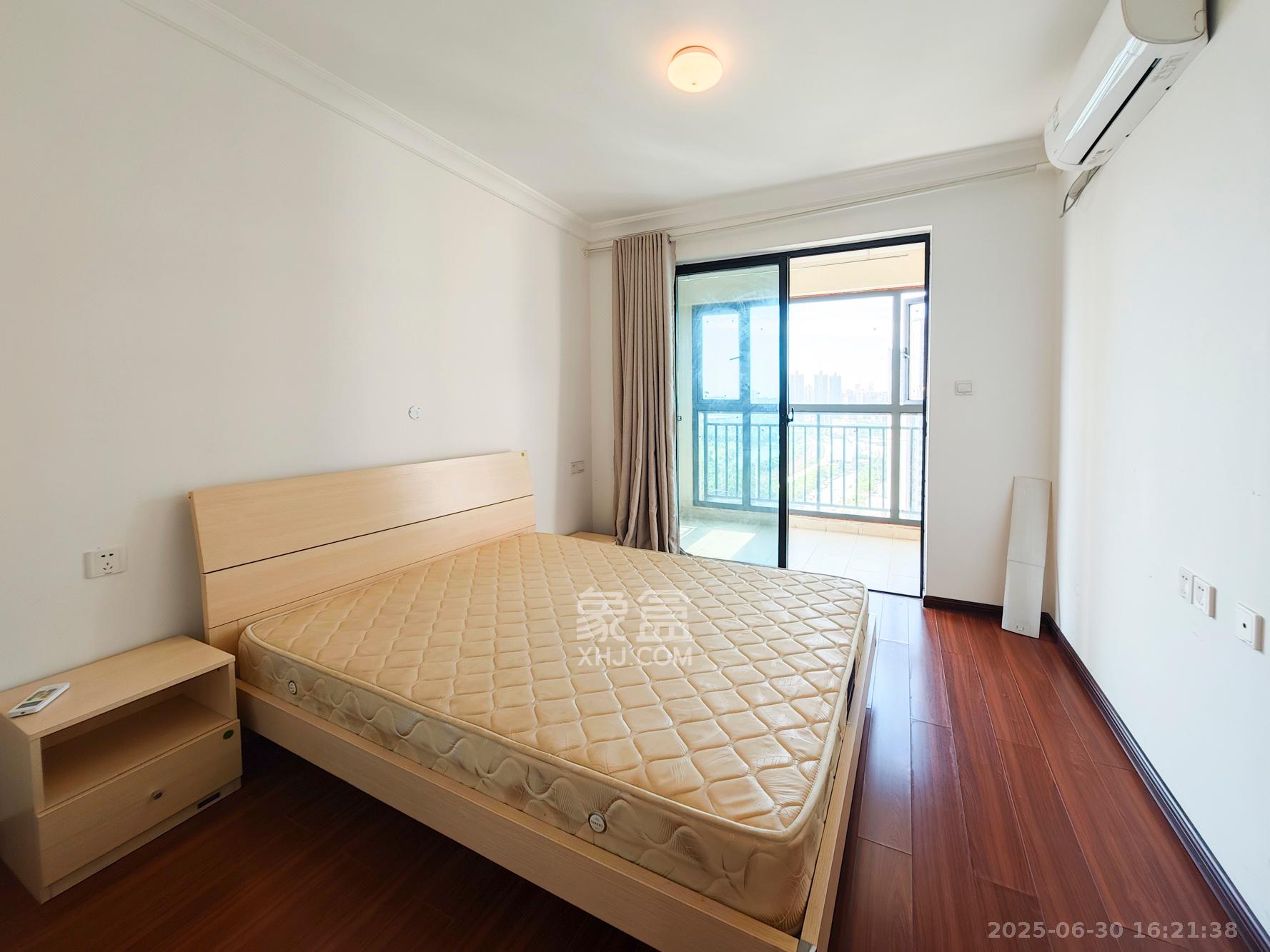 幸福考拉789 3室2厅2卫 78.8万 幸福考拉789 3室2厅2卫 78.8万卧室