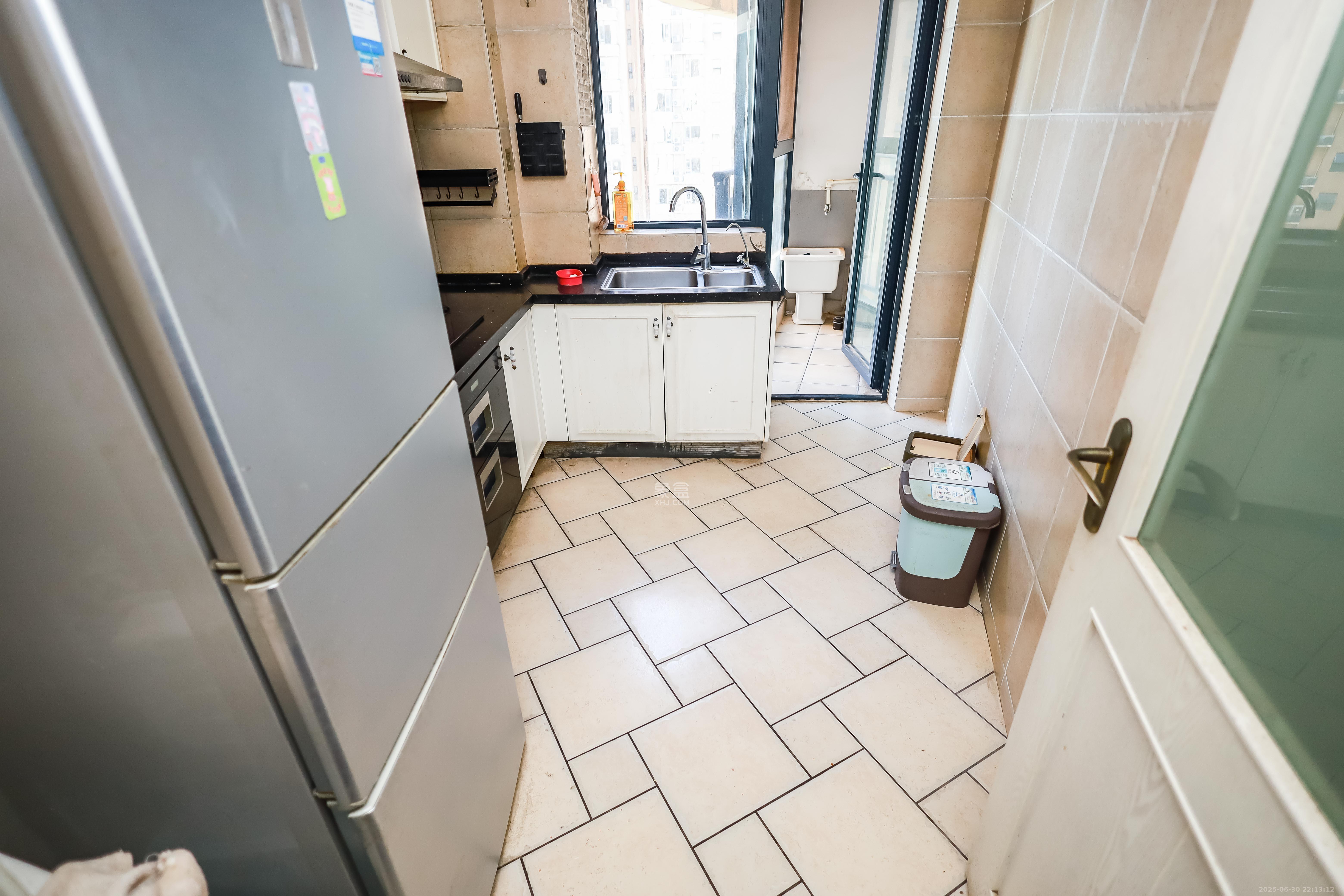 北京御园一二期(国泰嘉园) 3室2厅2卫 185.0万 北京御园一二期(国泰嘉园) 3室2厅2卫 185.0万厨房