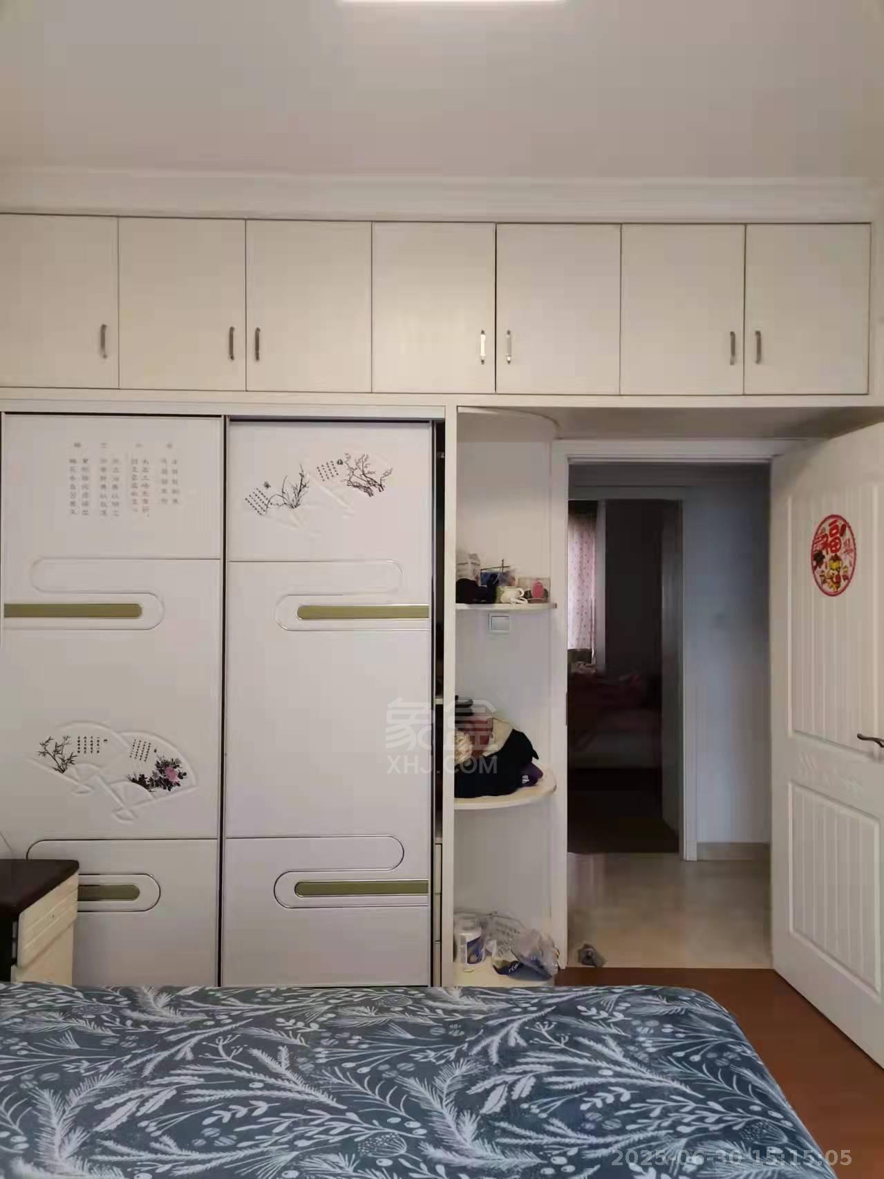 凯风珑城 3室2厅2卫 1800.0元/月 凯风珑城 3室2厅2卫 1800.0元/月室内图