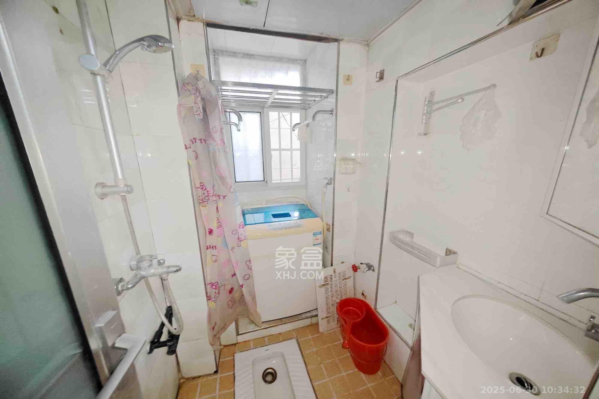 安居楼  3室1厅1卫    1400.0元/月室内图