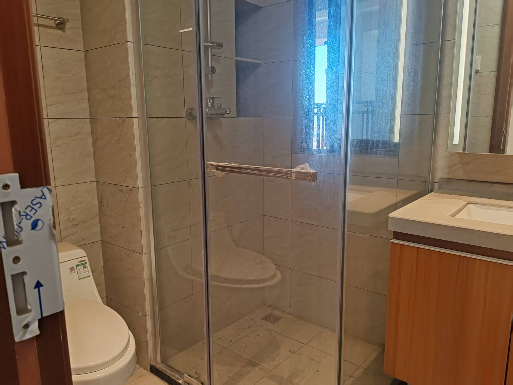 恒大名都 3室2厅1卫 1500.0元/月 恒大名都 3室2厅1卫 1500.0元/月室内图