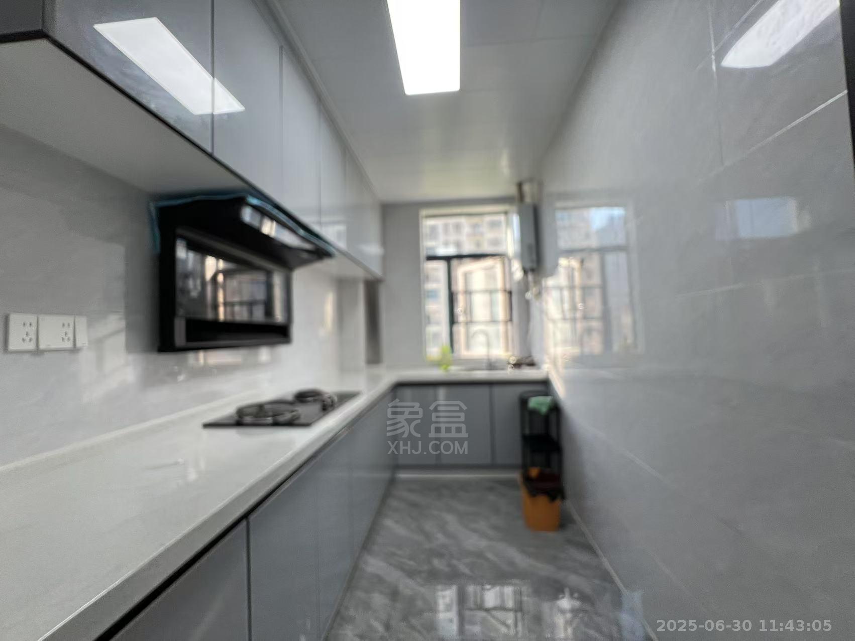 型格建宁翰府 3室2厅2卫 1800.0元/月 型格建宁翰府 3室2厅2卫 1800.0元/月室内图