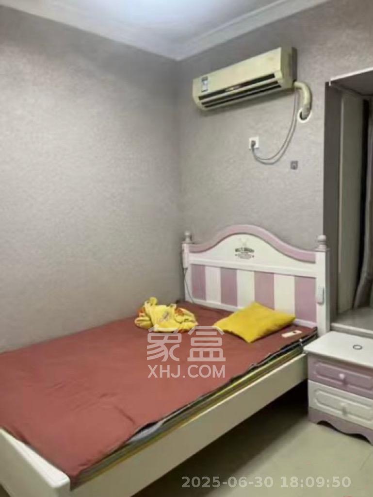 上海城小区 2室2厅1卫 2500.0元/月 上海城小区 2室2厅1卫 2500.0元/月室内图