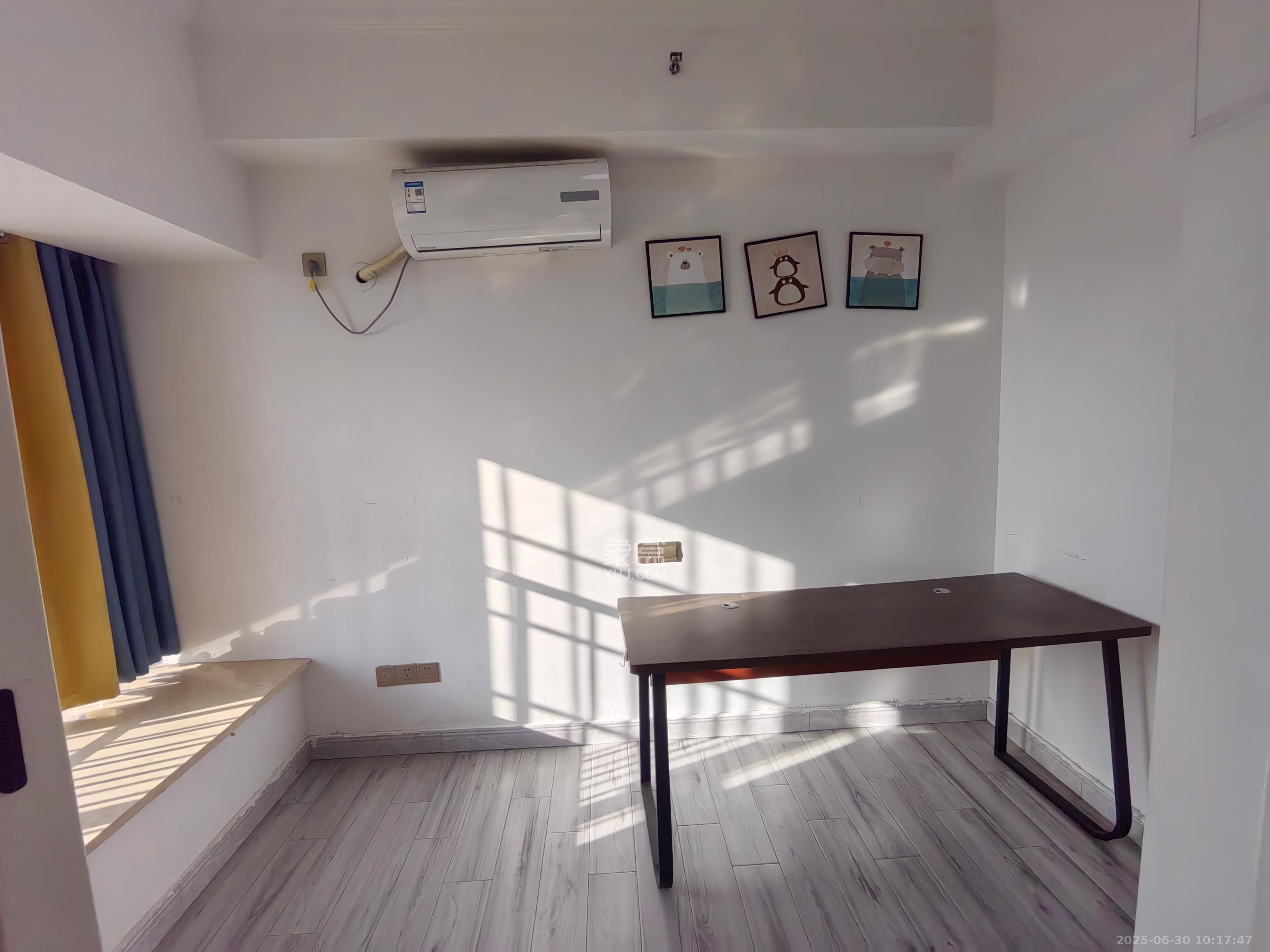 博林云栖  2室2厅1卫   2200.00元/月室内图