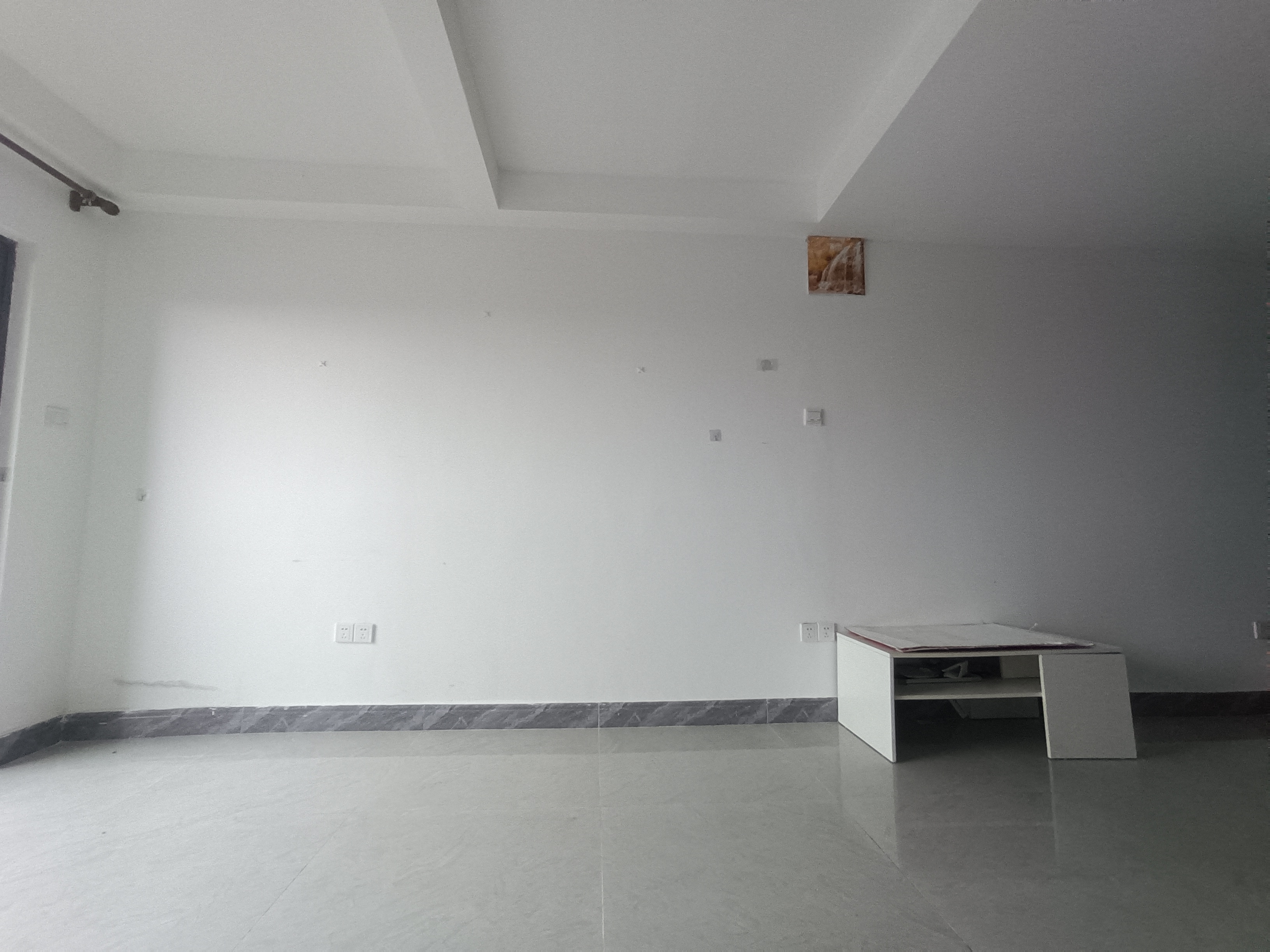 绿地海德公馆 2室1厅1卫 2400.0元/月 绿地海德公馆 2室1厅1卫 2400.0元/月室内图