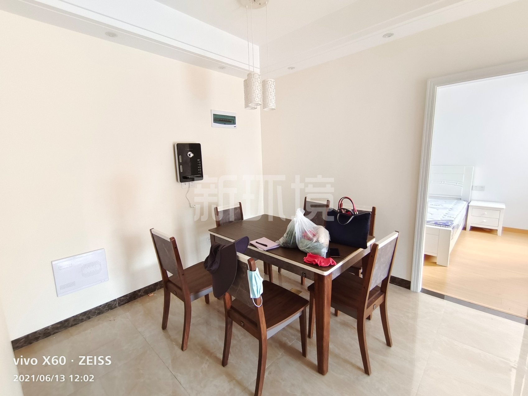 高盛澧园一二期 2室2厅1卫 2100.0元/月 高盛澧园一二期 2室2厅1卫 2100.0元/月室内图