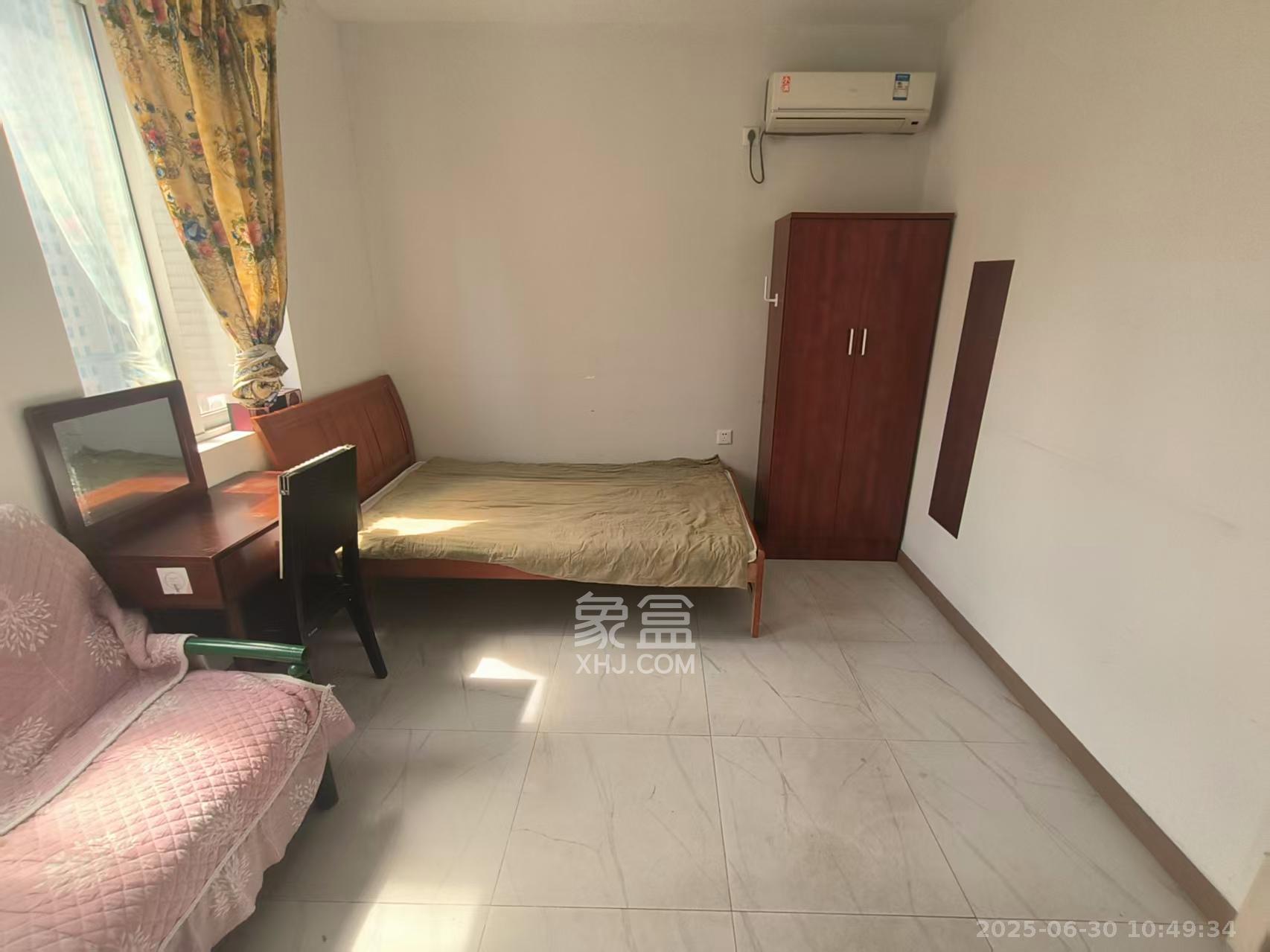 巧克力空间(建鸿达现代大厦) 1室1厅1卫 1100.0元/月 巧克力空间(建鸿达现代大厦) 1室1厅1卫 1100.0元/月室内图