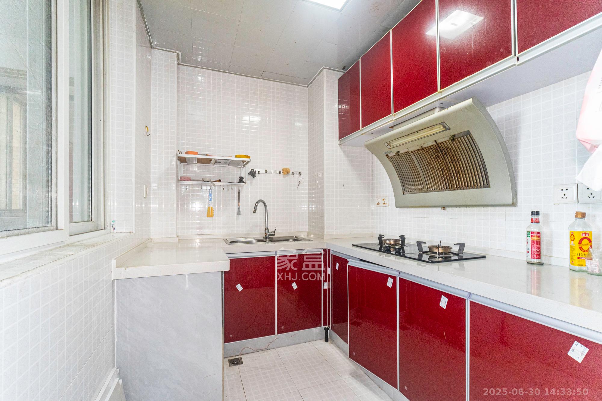 筑梦园 3室2厅2卫 63.8万 筑梦园 3室2厅2卫 63.8万厨房