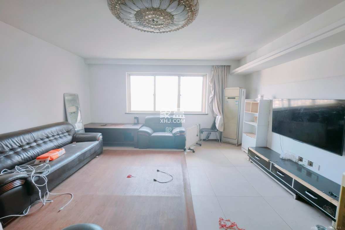 枫林美景  4室2厅2卫    3200.0元/月 枫林美景  4室2厅2卫    3200.0元/月室内图