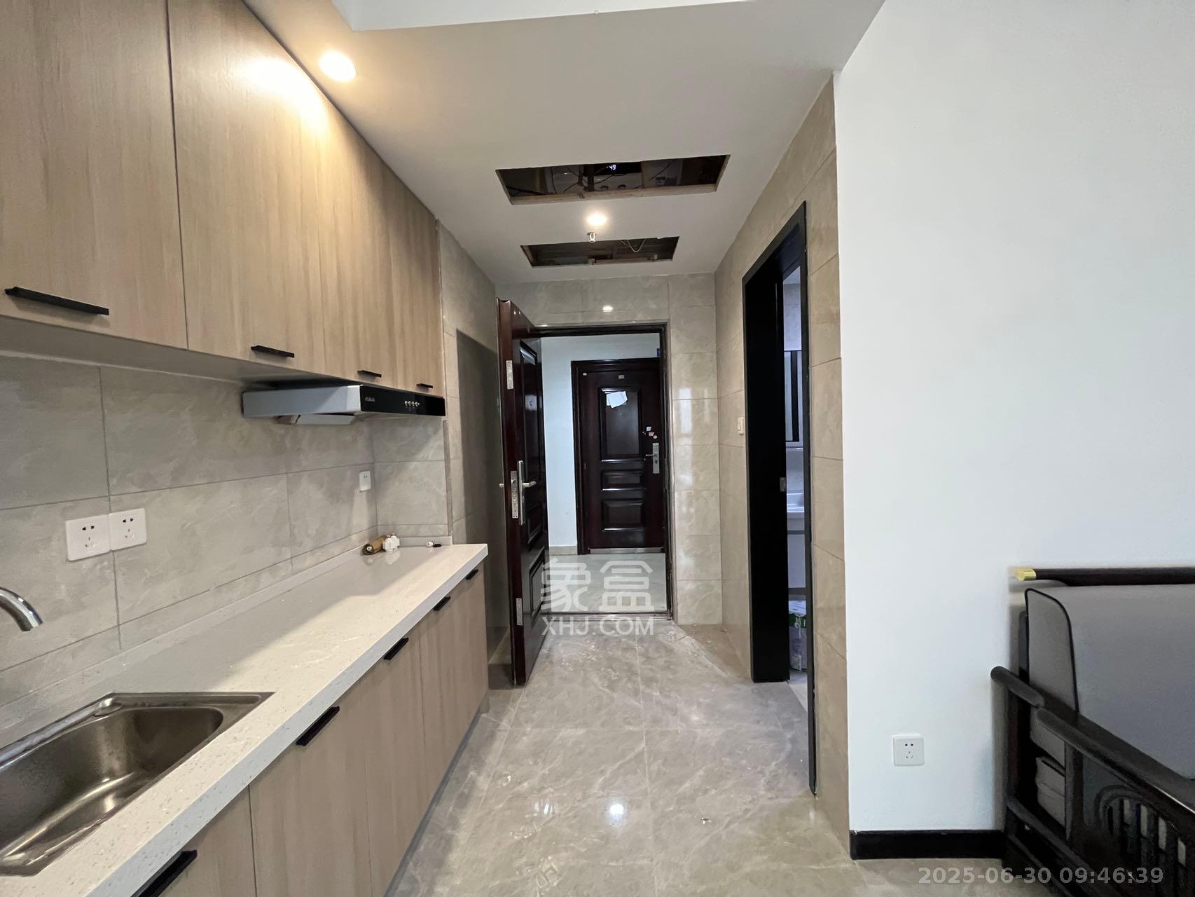 中茂城 1室1厅1卫 1500.0元/月 中茂城 1室1厅1卫 1500.0元/月室内图