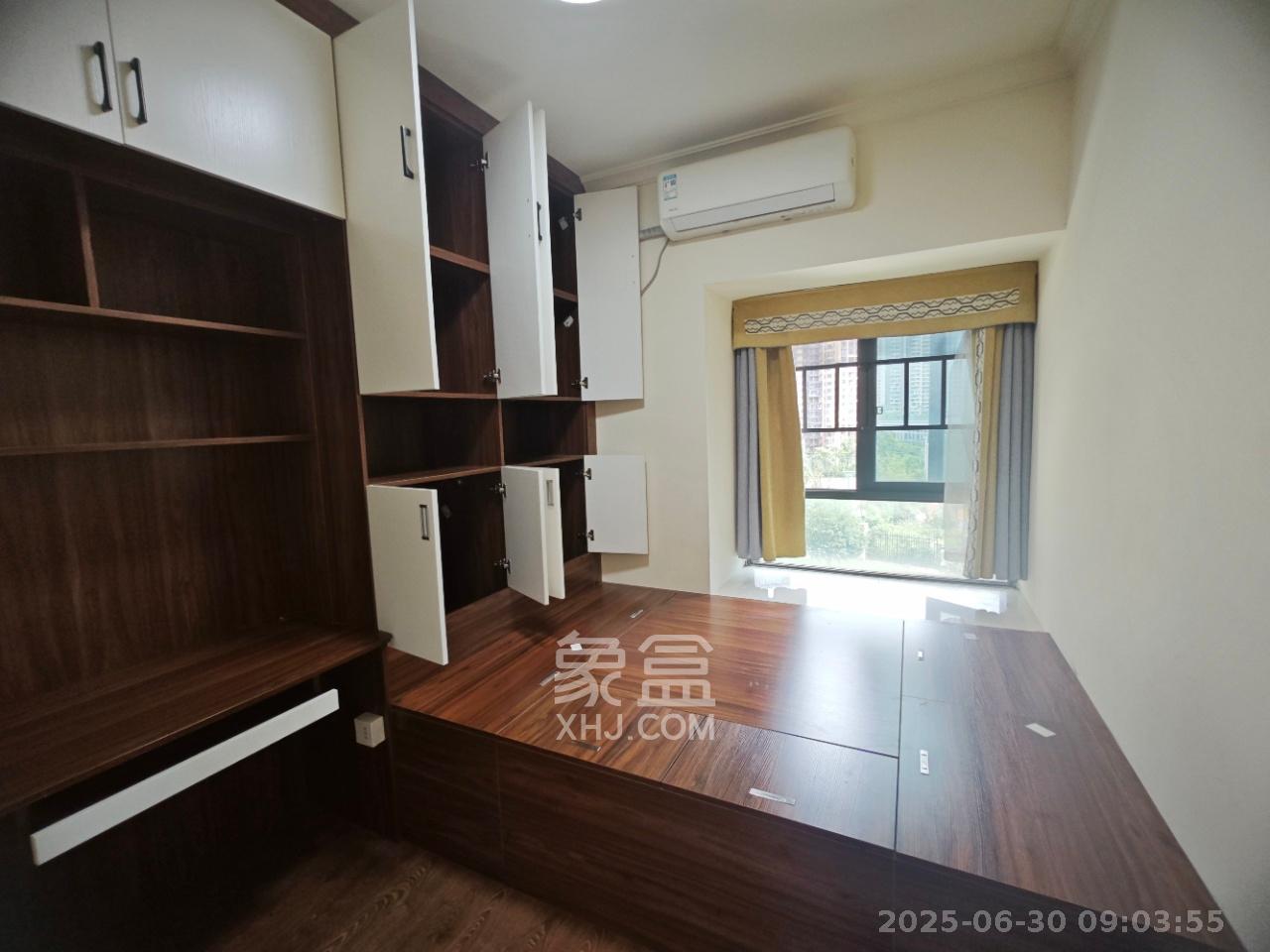 碧桂园南城首府（东宸林海）  4室2厅2卫   3500.00元/月室内图