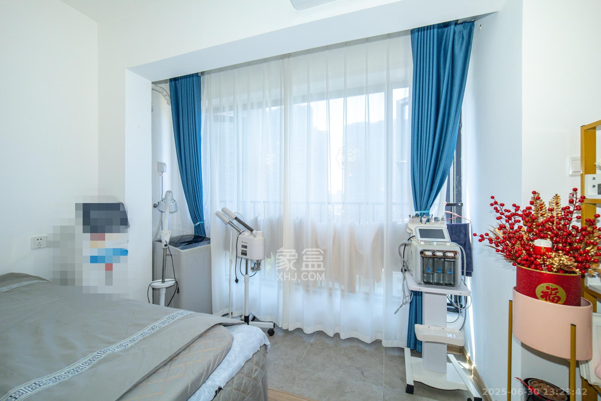 新长海漓湘悦  1室0厅0卫    22.0万阳台