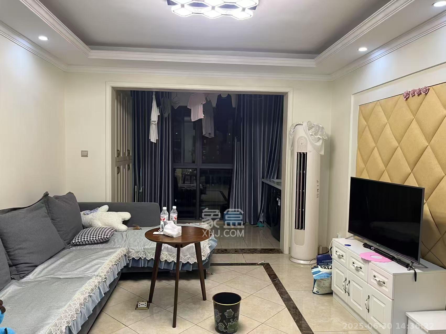 五矿格澜郡  3室2厅1卫    1900.0元/月室内图