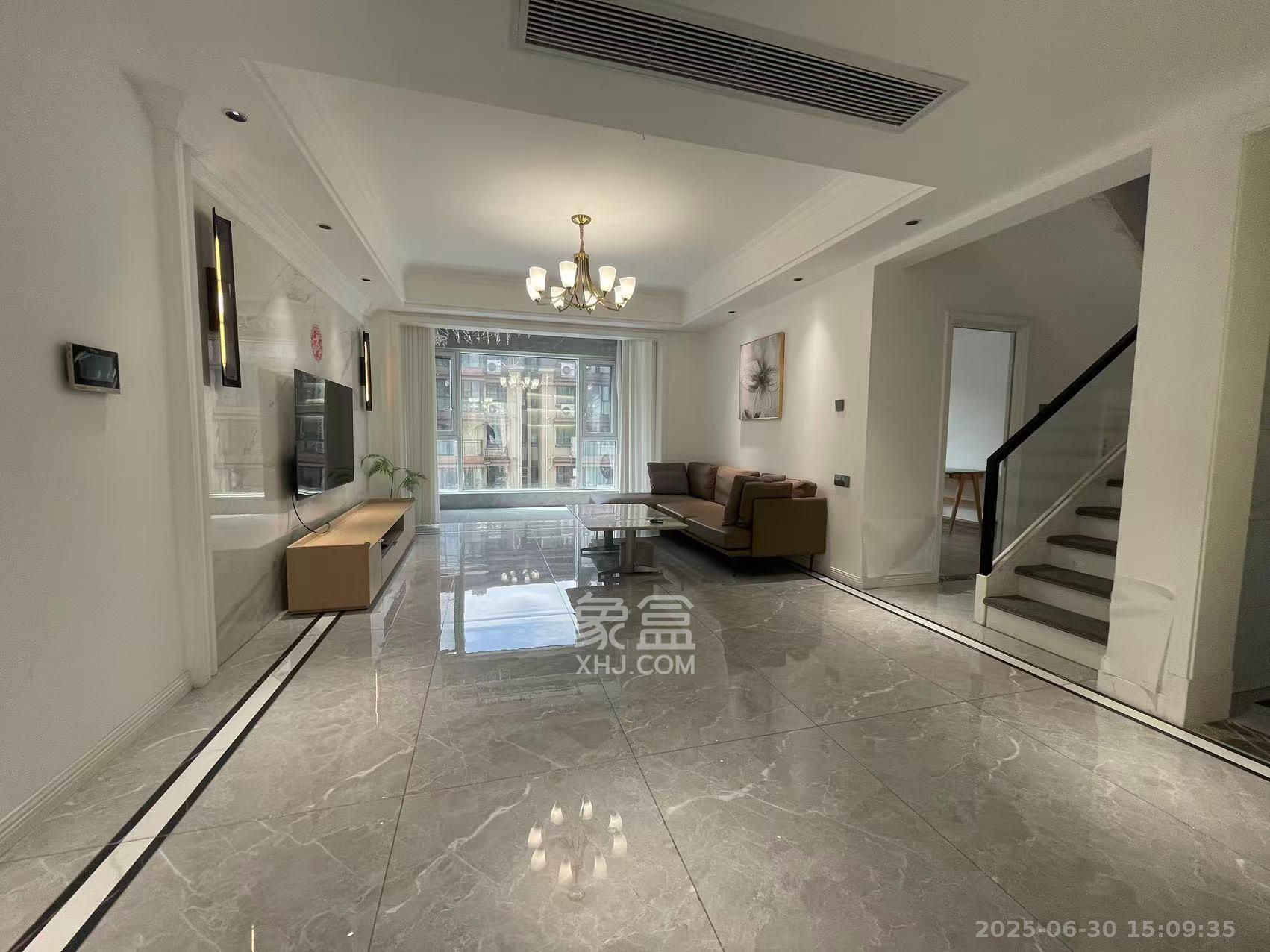 梅溪正荣府 4室2厅2卫 5500.0元/月 梅溪正荣府 4室2厅2卫 5500.0元/月室内图