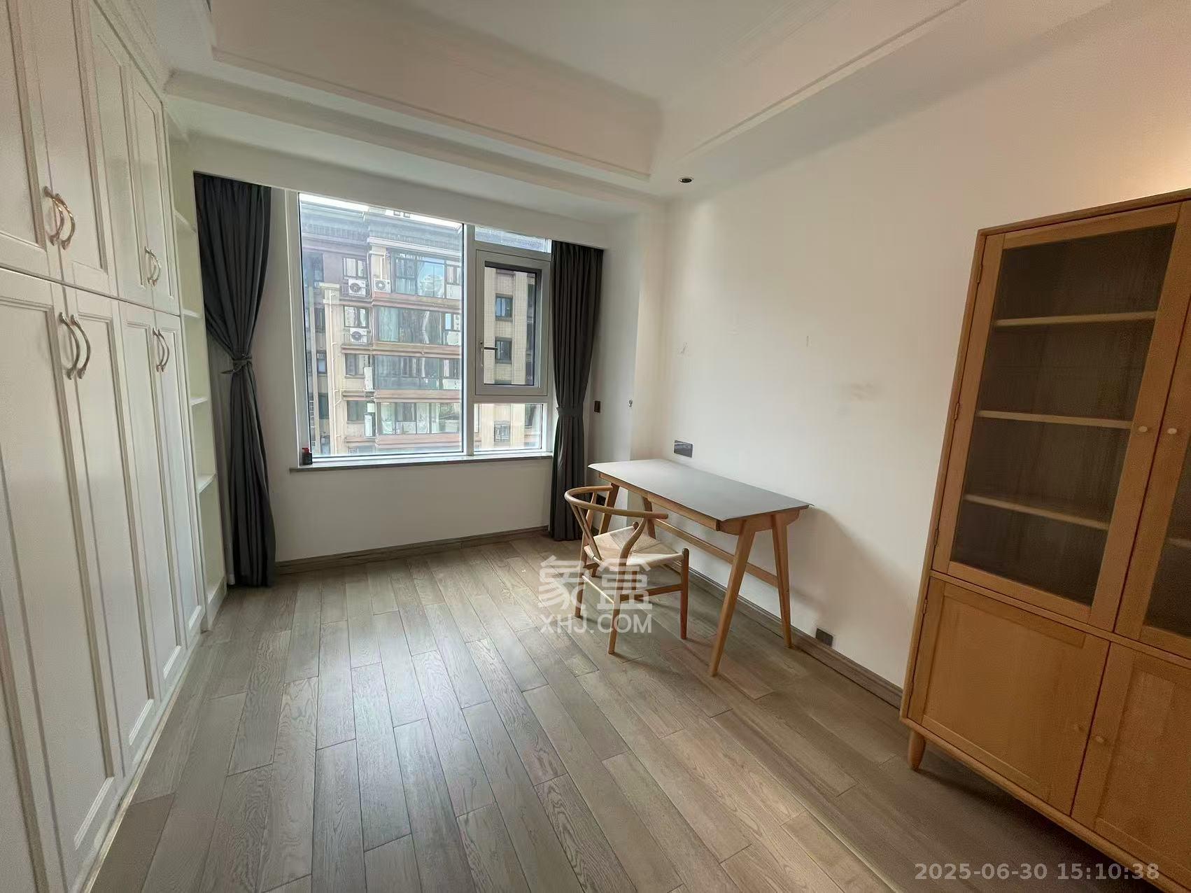 梅溪正荣府 4室2厅2卫 5500.0元/月 梅溪正荣府 4室2厅2卫 5500.0元/月室内图