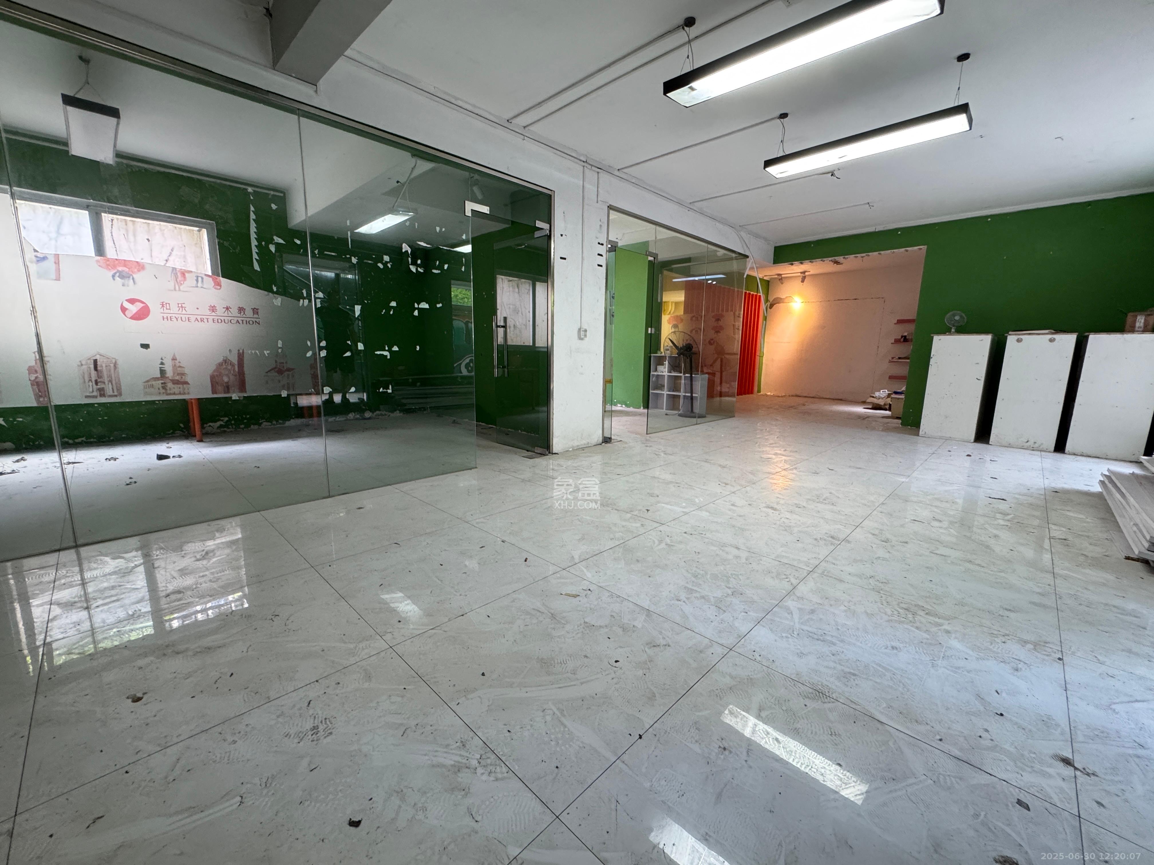 梅溪湖合能璞丽 4室2厅1卫 5000.0元/月 梅溪湖合能璞丽 4室2厅1卫 5000.0元/月室内图