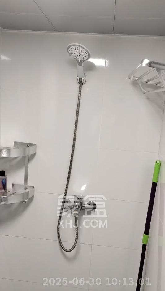弘阳时光里  2室1厅1卫   2200.00元/月室内图1