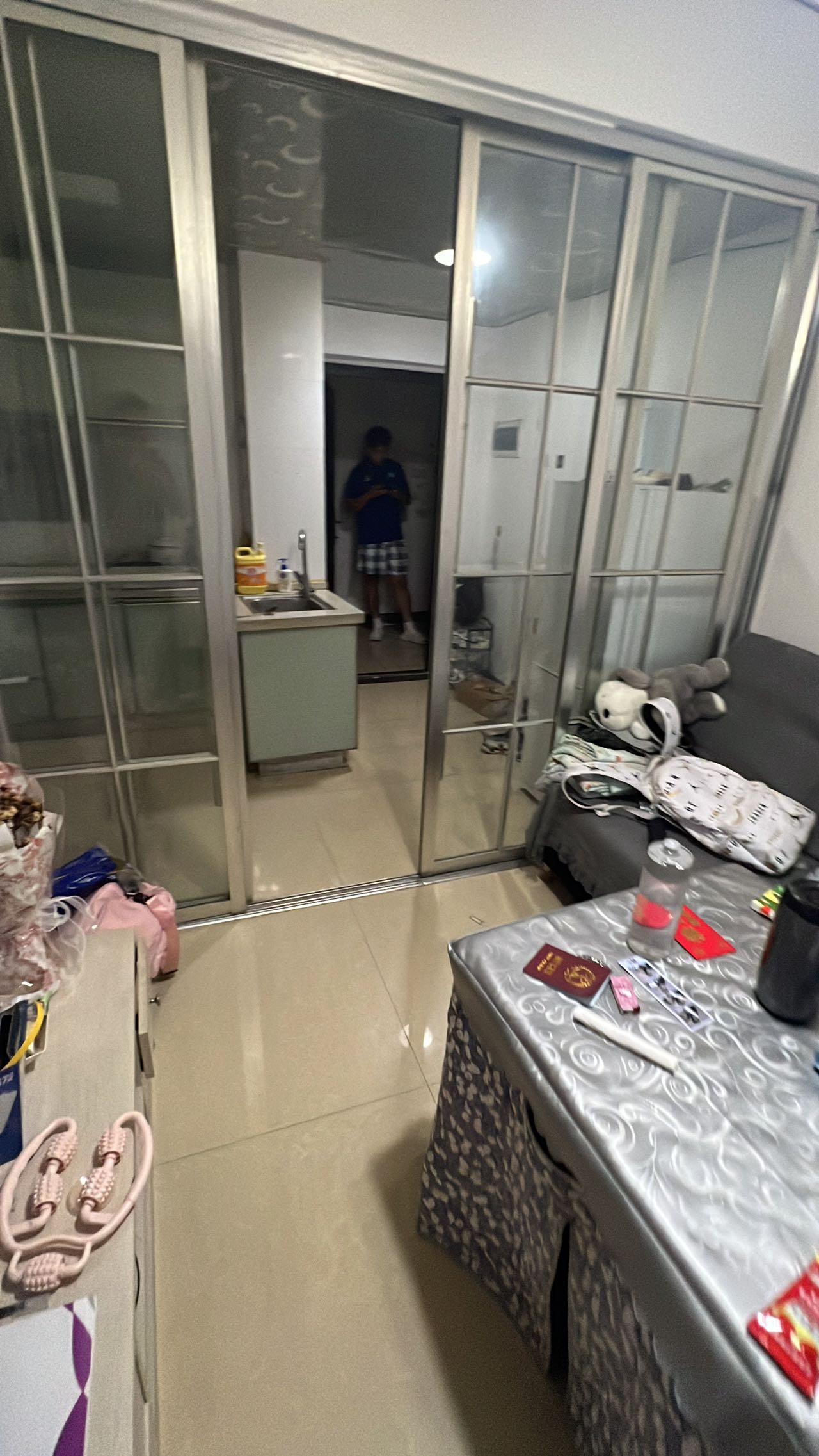 王家小区  1室0厅0卫    600.0元/月