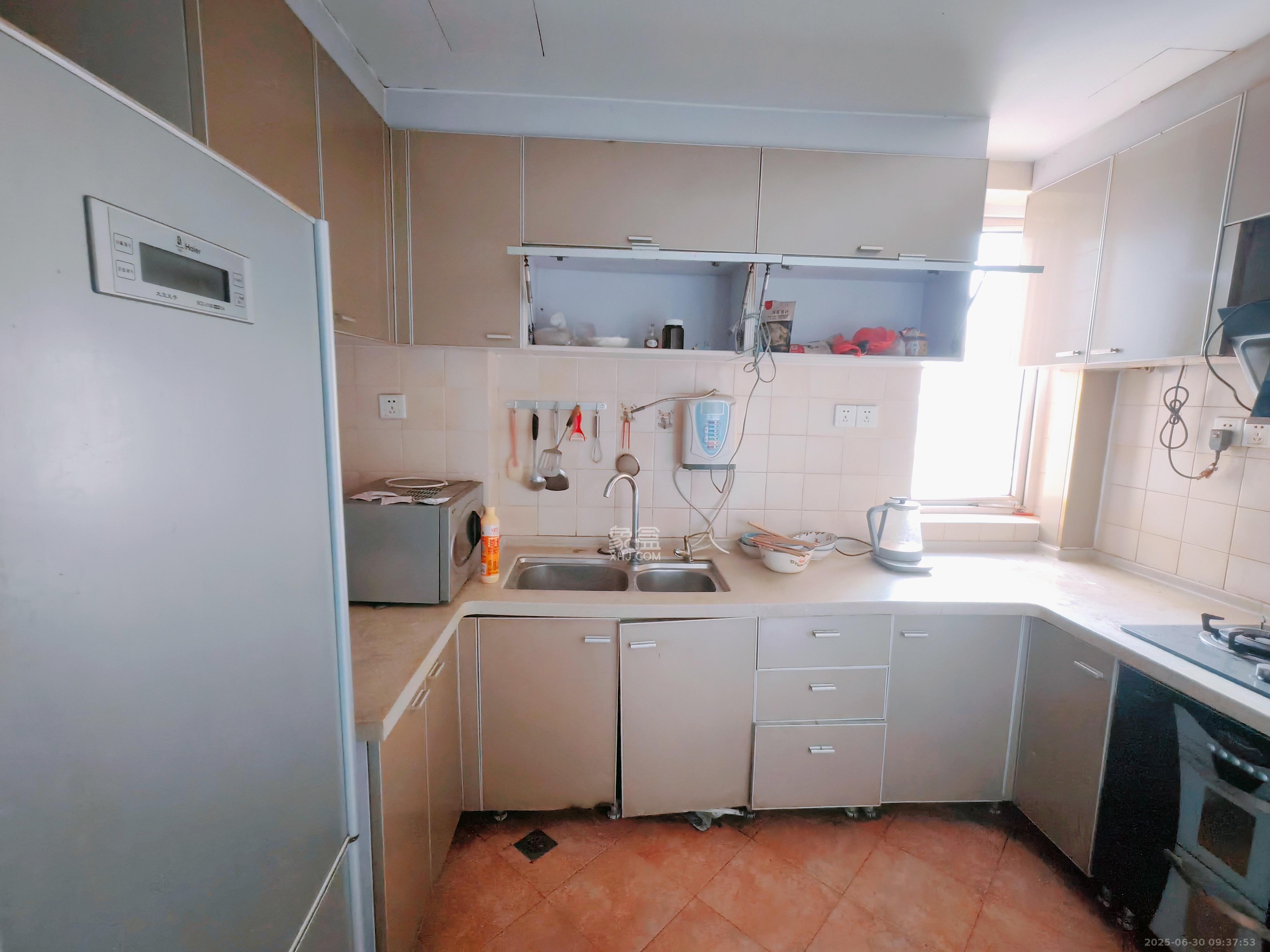 枫林美景  4室2厅2卫    3200.0元/月 枫林美景  4室2厅2卫    3200.0元/月室内图