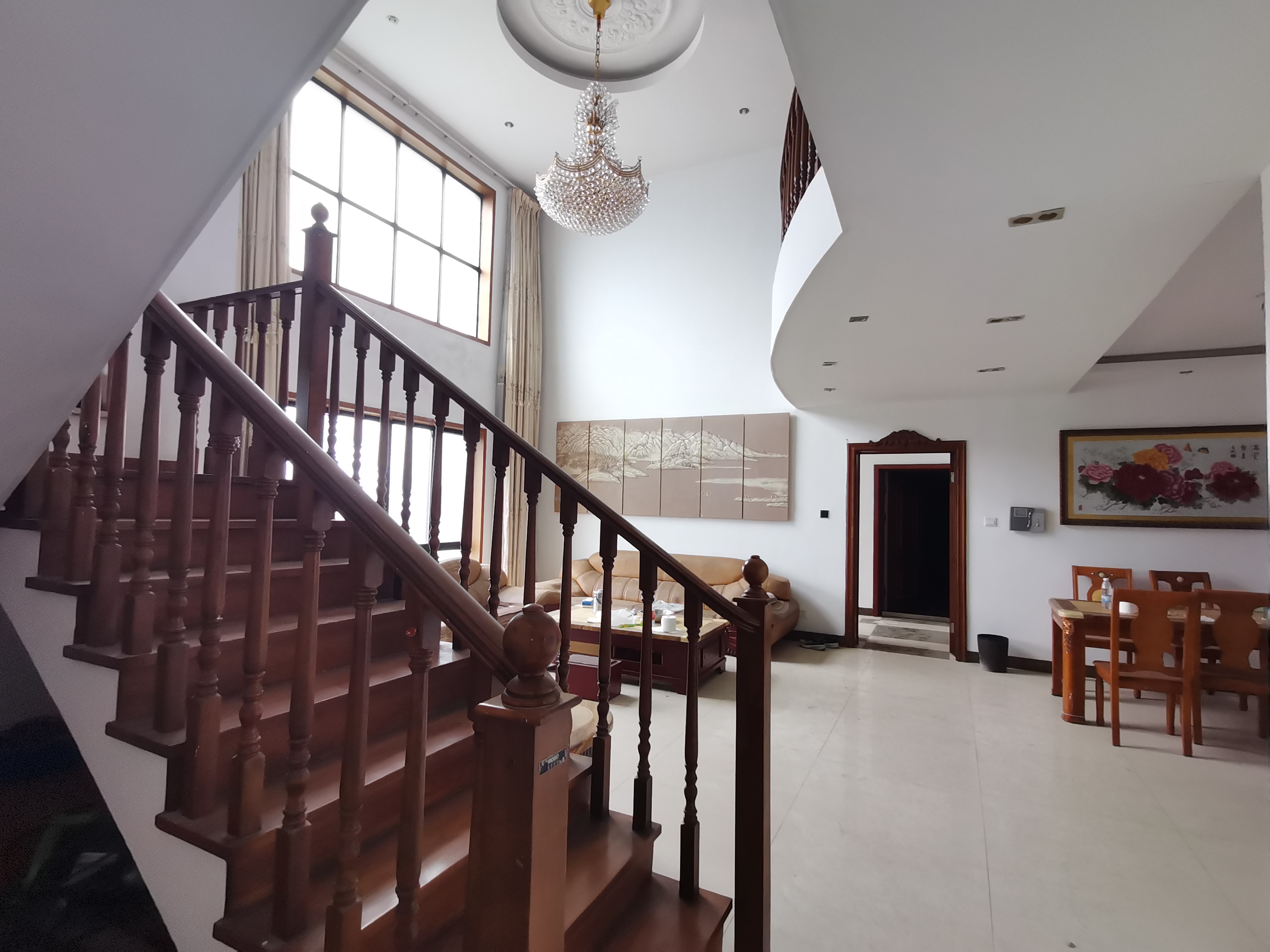 湘银二期世纪花园 5室3厅2卫 98.0万 湘银二期世纪花园 5室3厅2卫 98.0万室内图