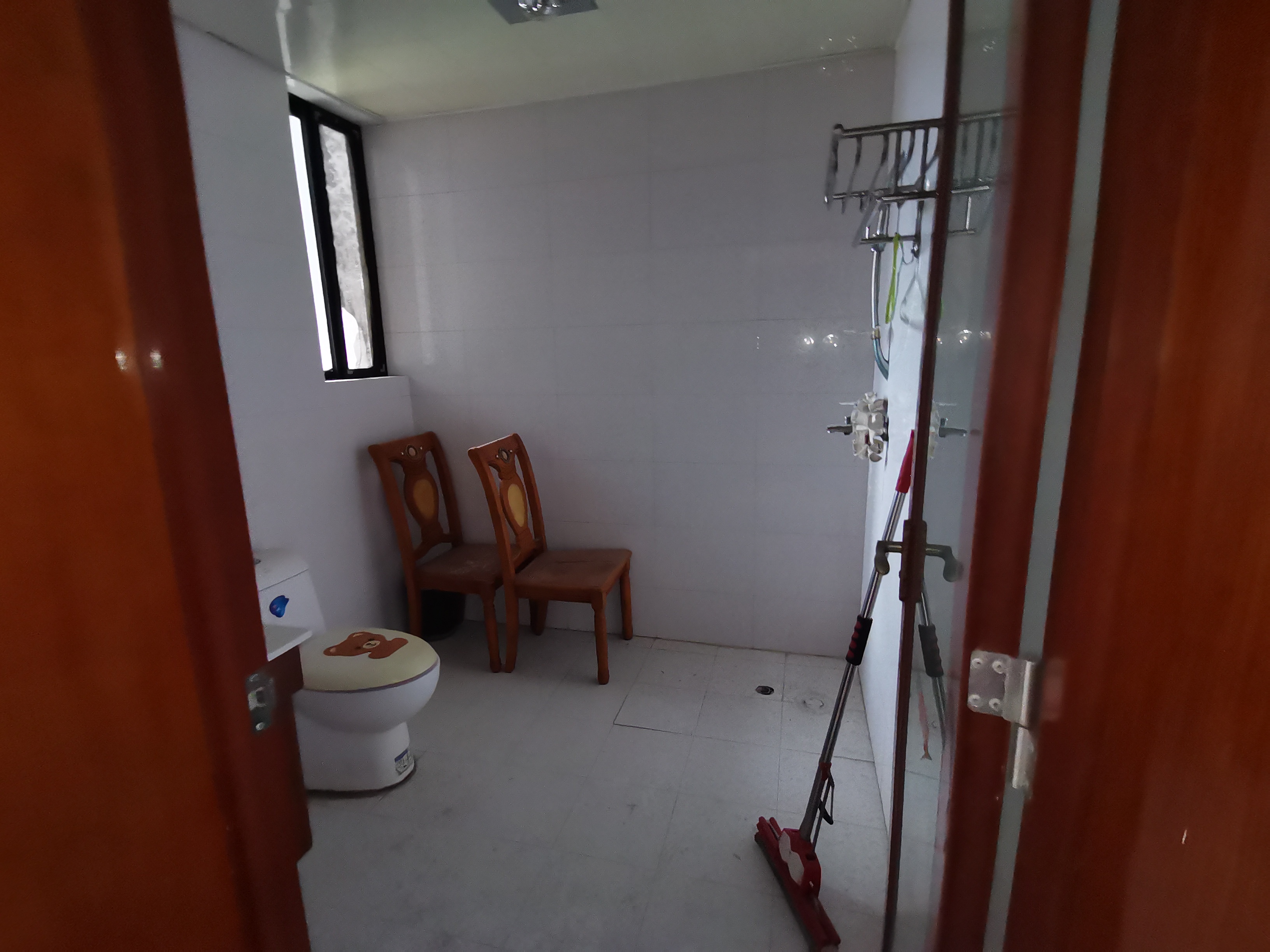 湘银二期世纪花园 5室3厅2卫 98.0万 湘银二期世纪花园 5室3厅2卫 98.0万室内图