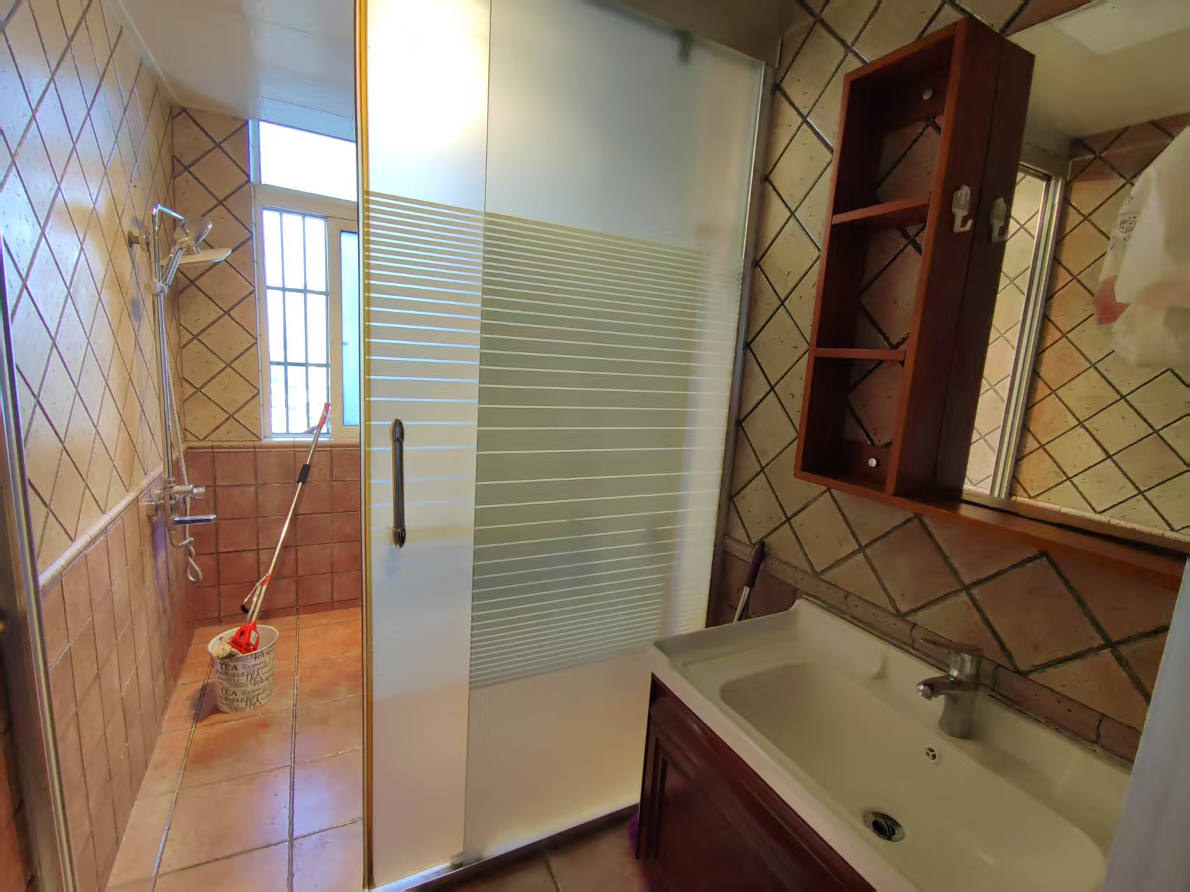 印象华都 4室2厅2卫 56.0万 印象华都 4室2厅2卫 56.0万室内图