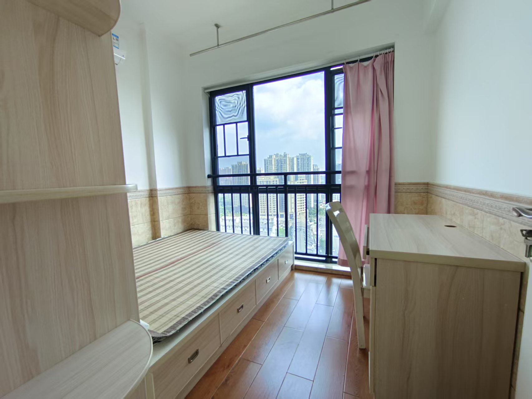 文艺复兴(未来城) 2室2厅1卫 42.8万 文艺复兴(未来城) 2室2厅1卫 42.8万室内图