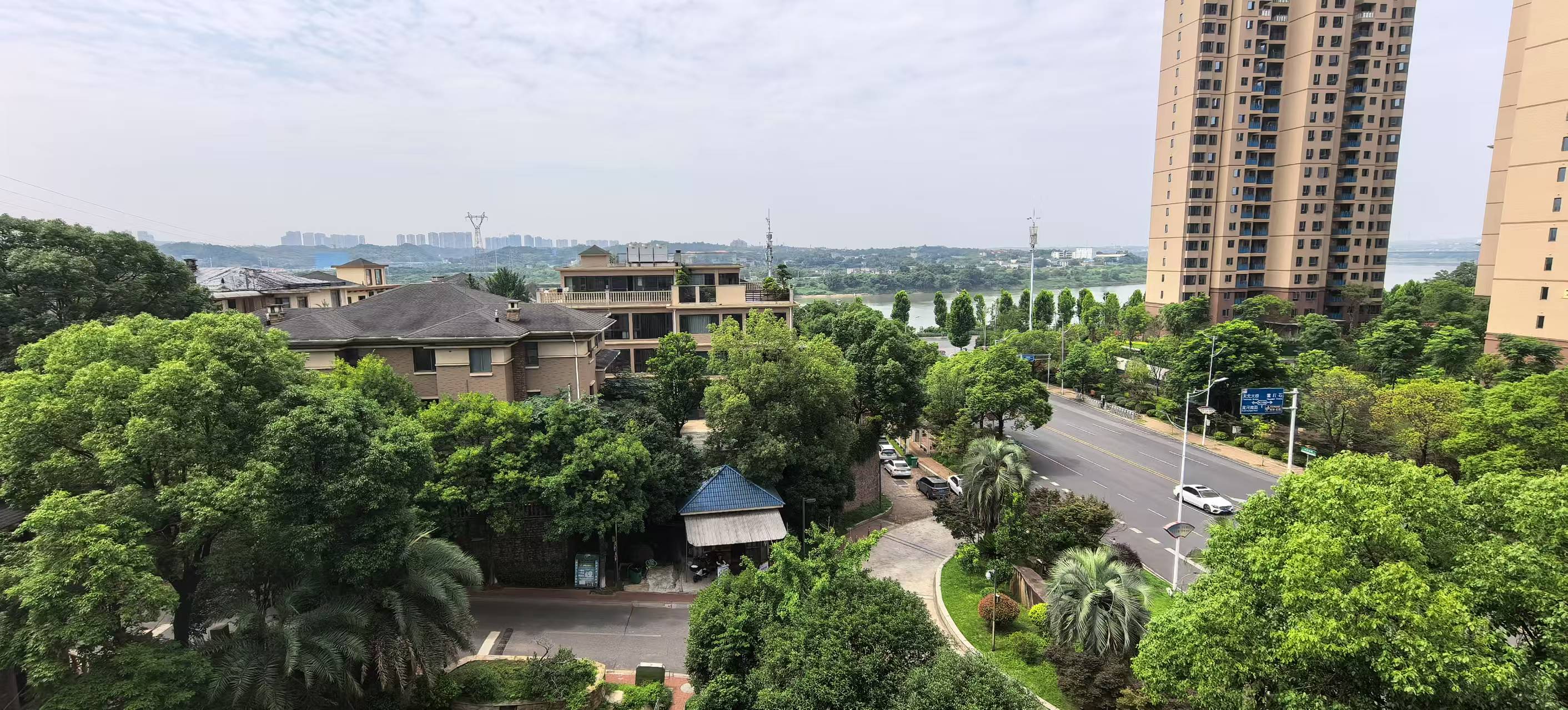 天泉一品别墅 5室3厅4卫 316.0万 天泉一品别墅 5室3厅4卫 316.0万室内图