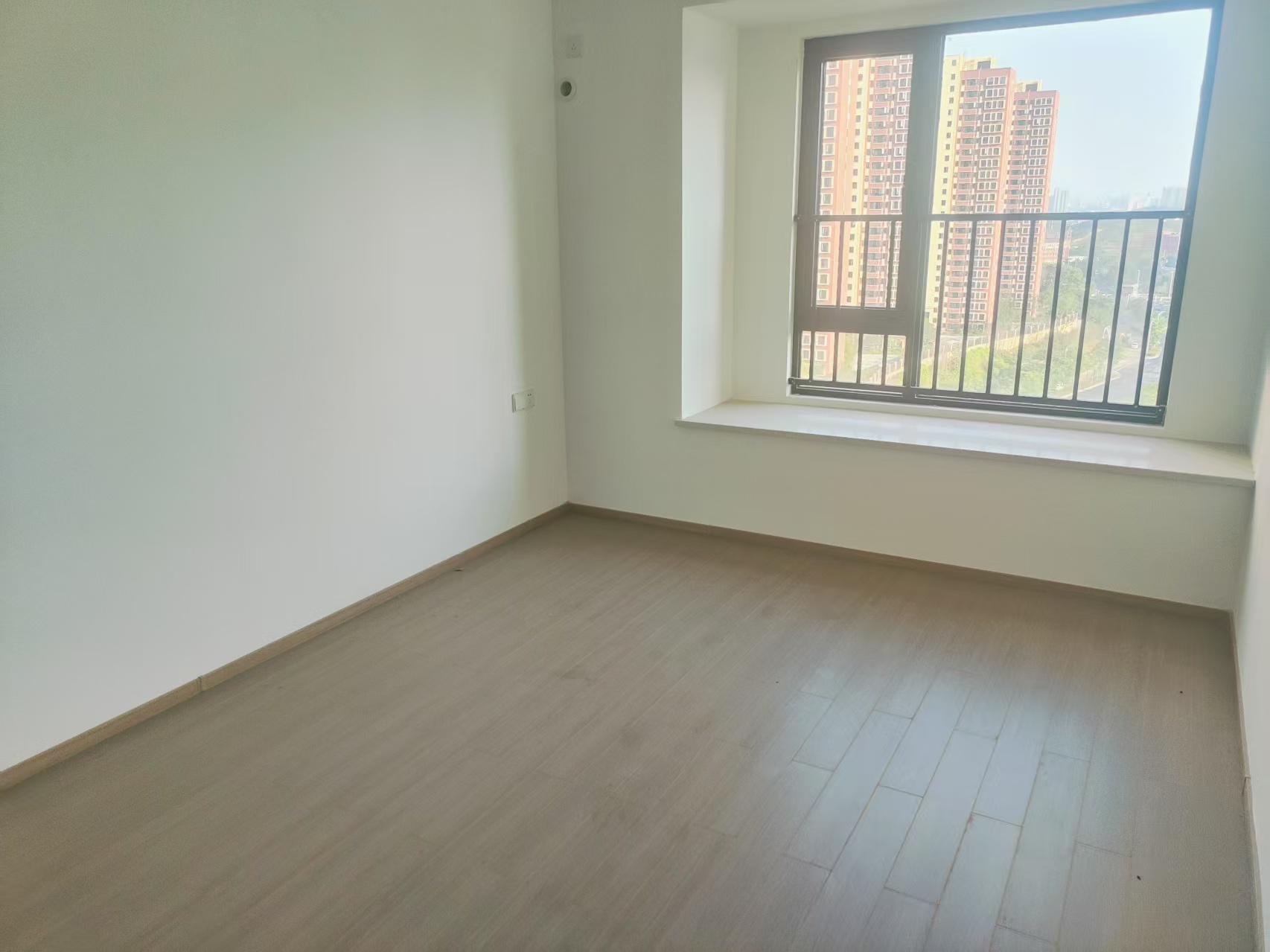 金茂如茂苑 3室2厅2卫 68.0万 金茂如茂苑 3室2厅2卫 68.0万室内图