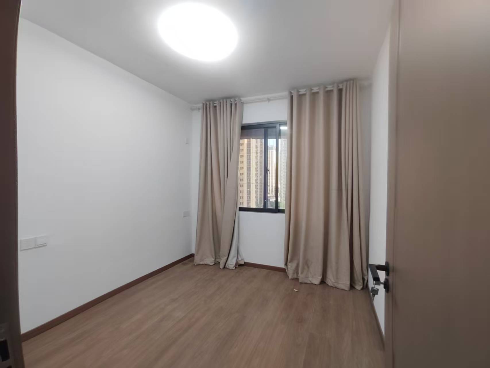 大江观邸-富基花园 5室2厅2卫 68.0万 大江观邸-富基花园 5室2厅2卫 68.0万室内图