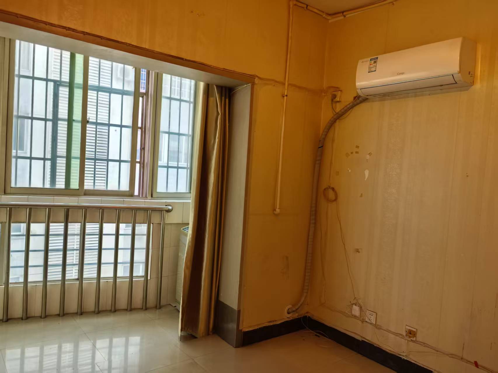 天顺楼 3室2厅1卫 32.8万 天顺楼 3室2厅1卫 32.8万室内图