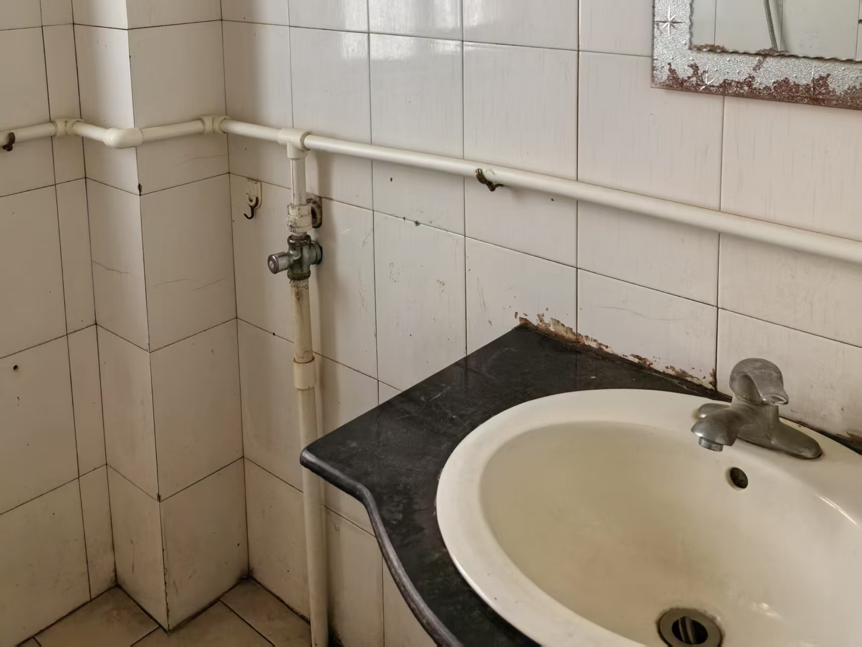 天顺楼 3室2厅1卫 32.8万 天顺楼 3室2厅1卫 32.8万室内图