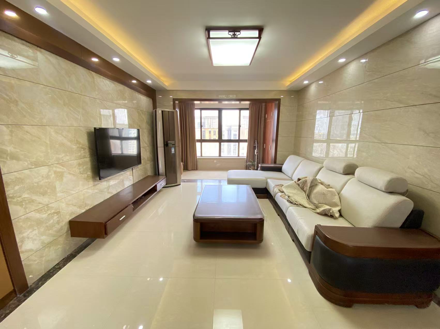 世贸广场二期 3室2厅2卫 98.0万 世贸广场二期 3室2厅2卫 98.0万室内图