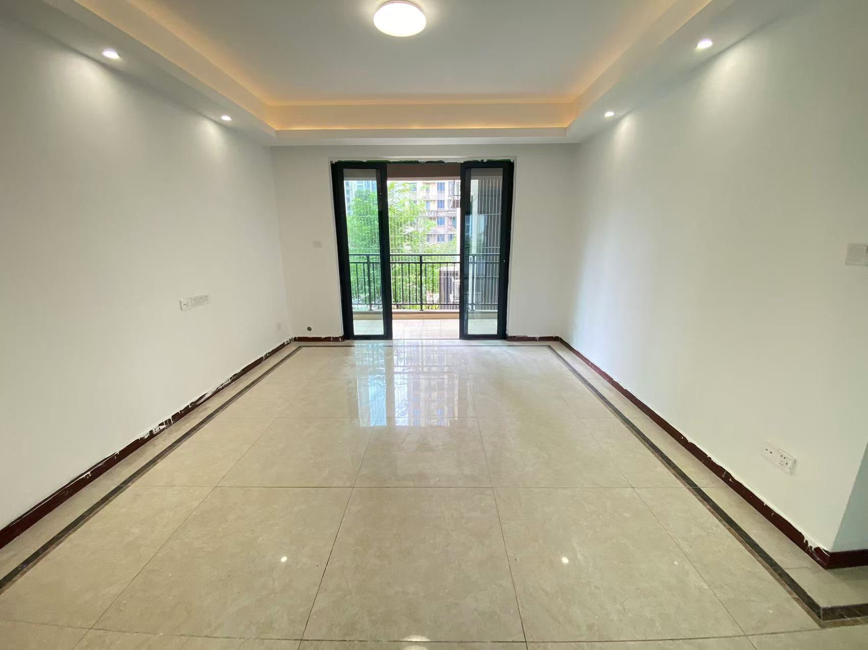 中建玥熙台 4室2厅2卫 66.0万 中建玥熙台 4室2厅2卫 66.0万室内图