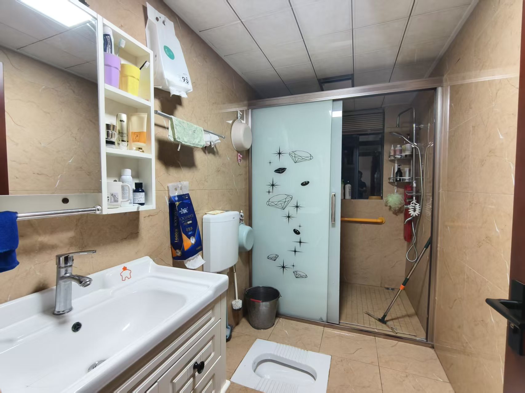 湘江名都 3室2厅2卫 75.0万 湘江名都 3室2厅2卫 75.0万室内图